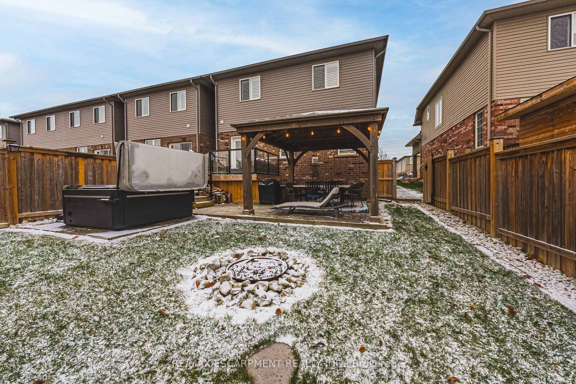 48 Madonna Drive photo 37