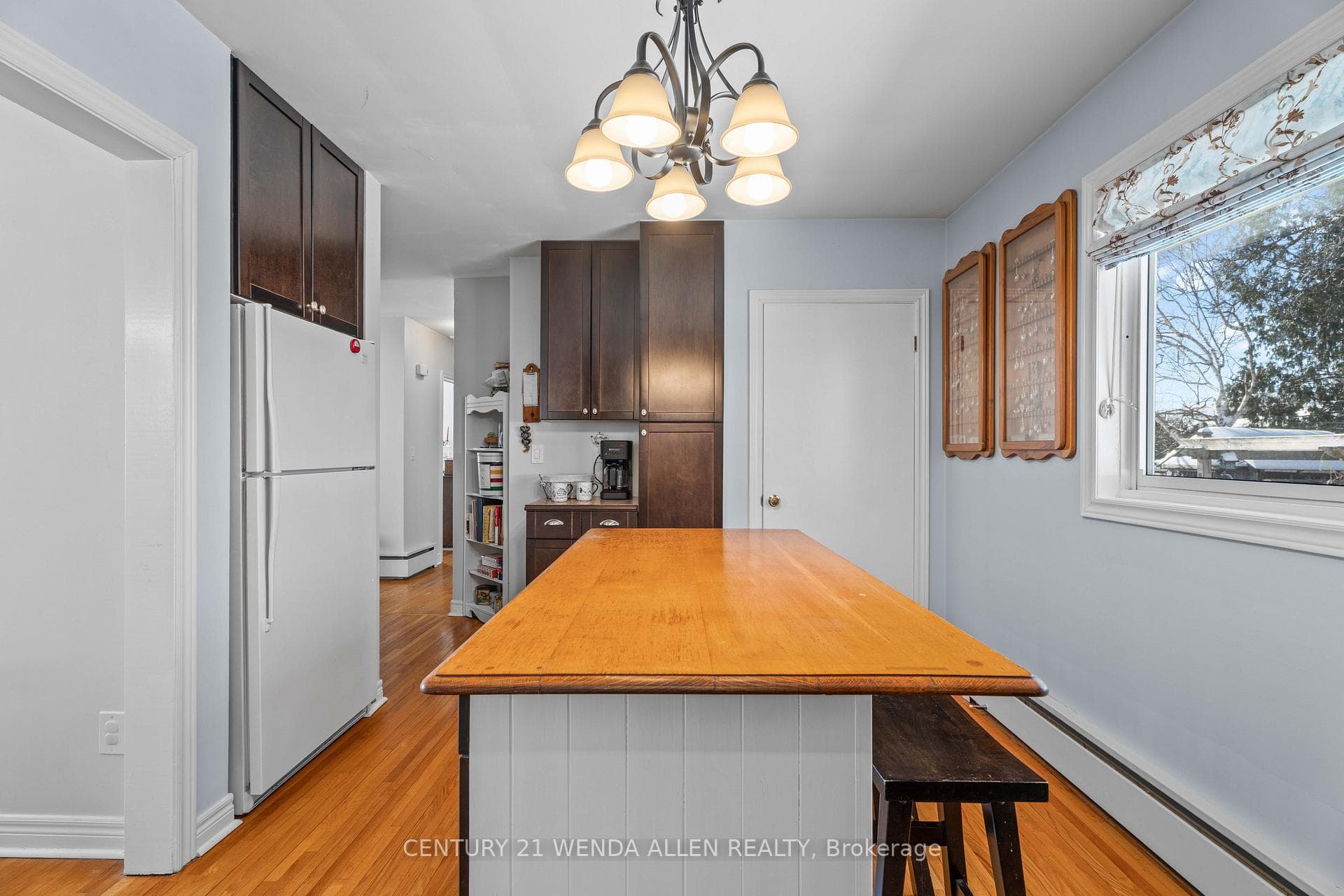 560 Central Park Boulevard photo 15