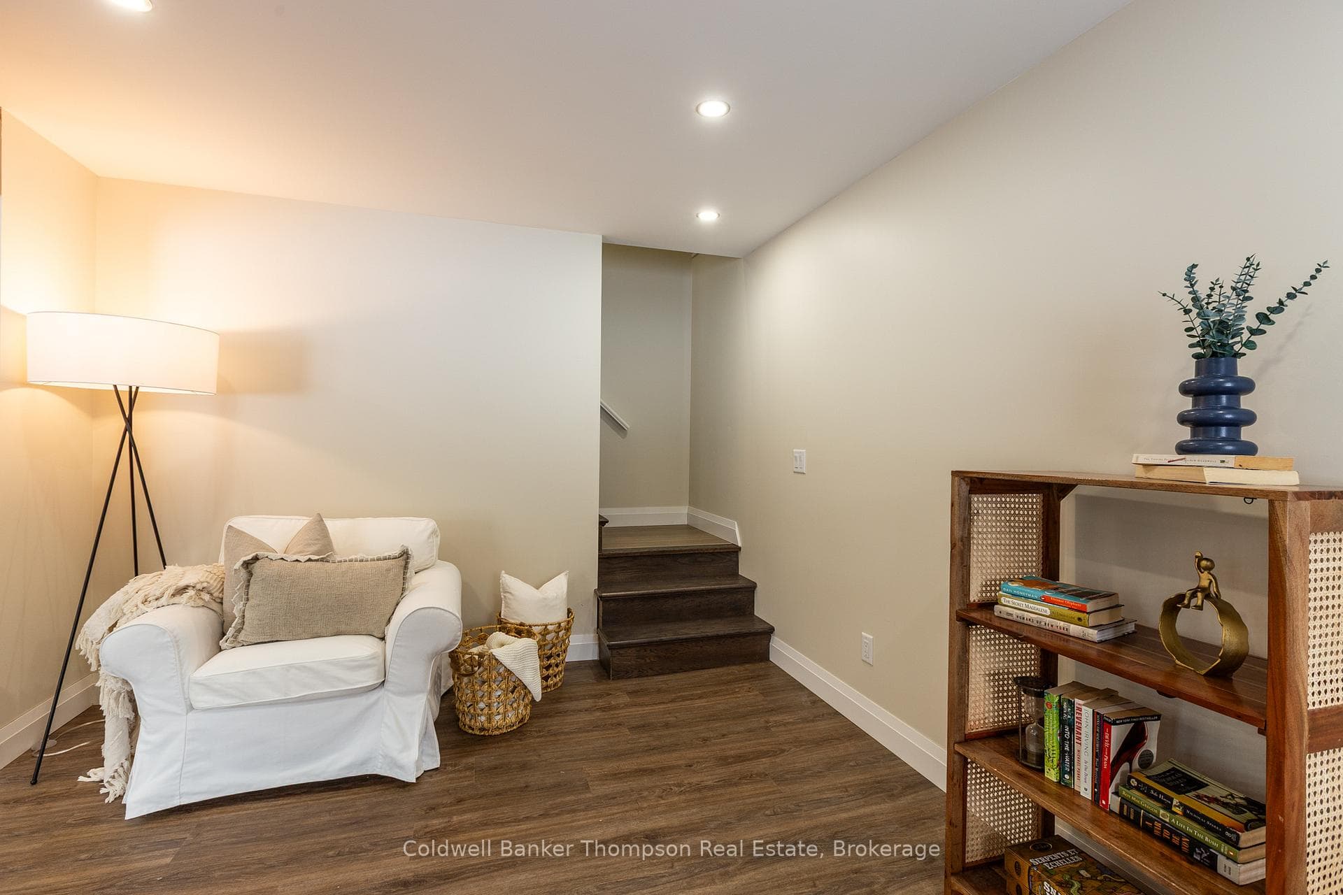 255 Eighth Avenue photo 22