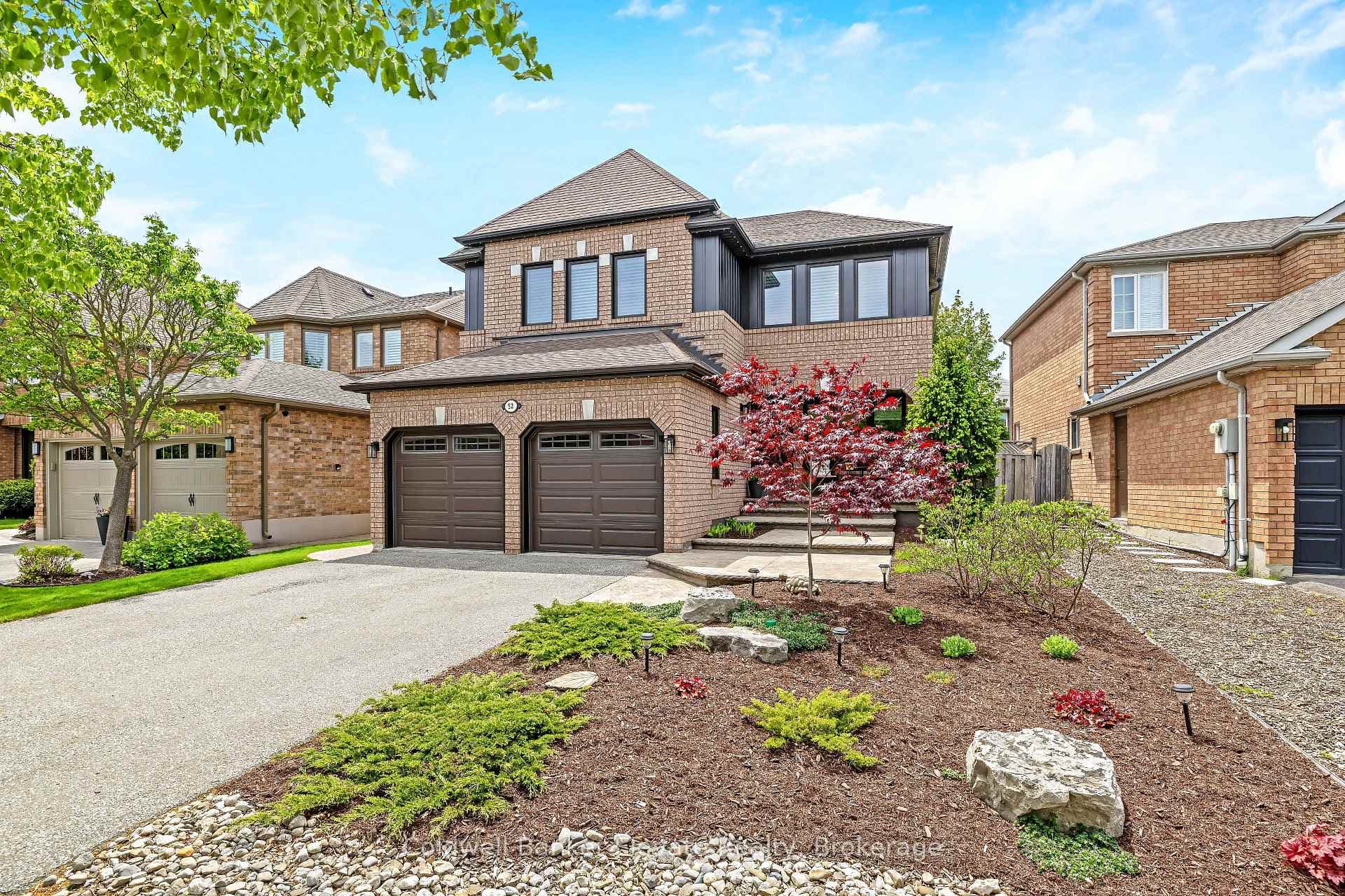 52 Curry Crescent photo 3