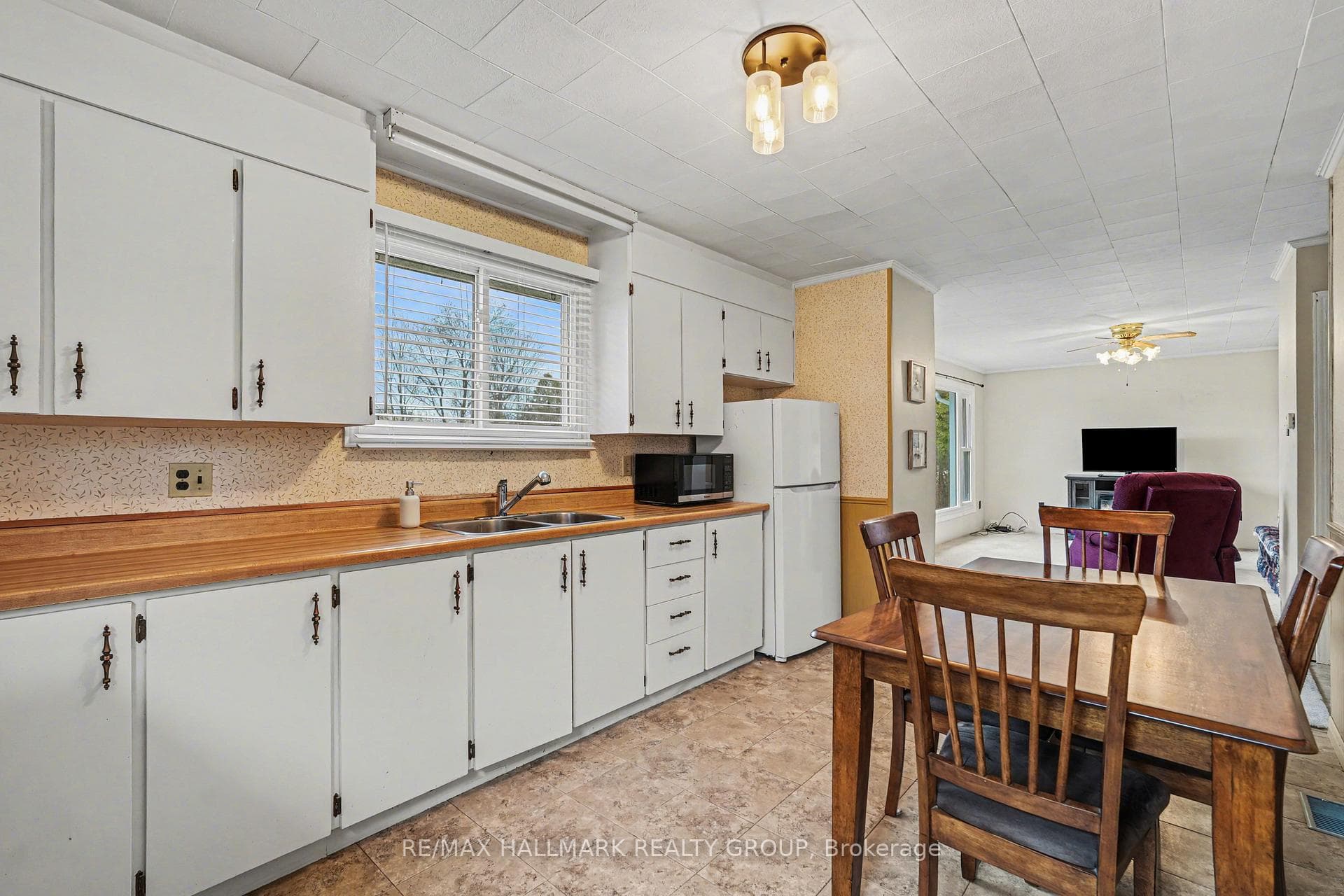 551 Anglican Church Road photo 16