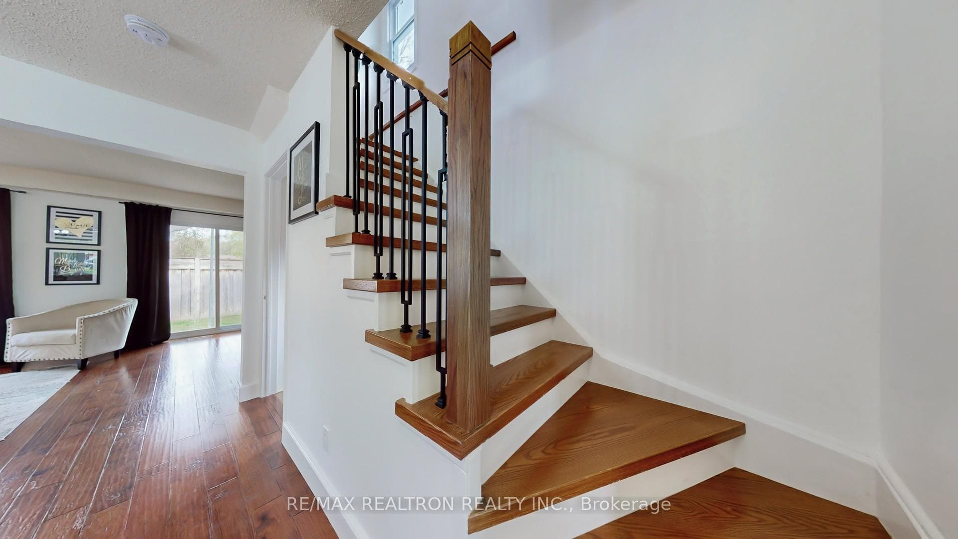 45 Prout Drive photo 18