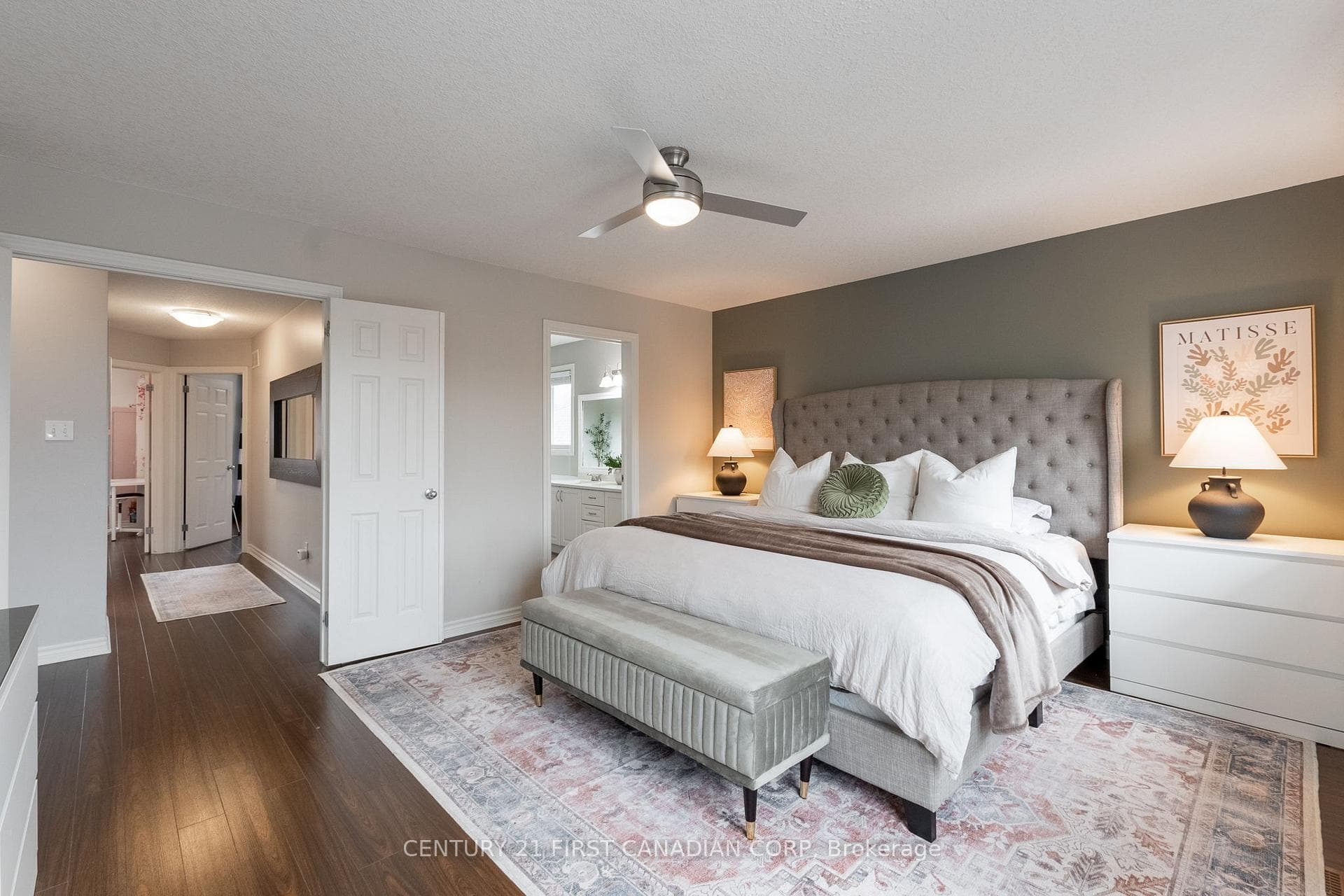 940 Blythwood Road photo 18