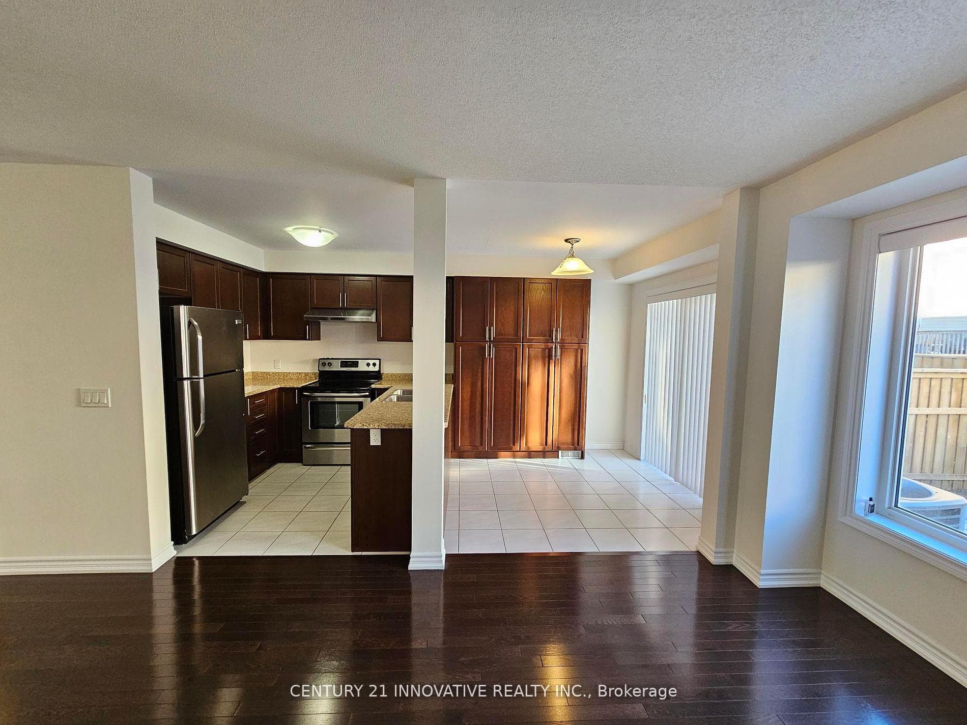 2469 Hill Rise Court photo 7