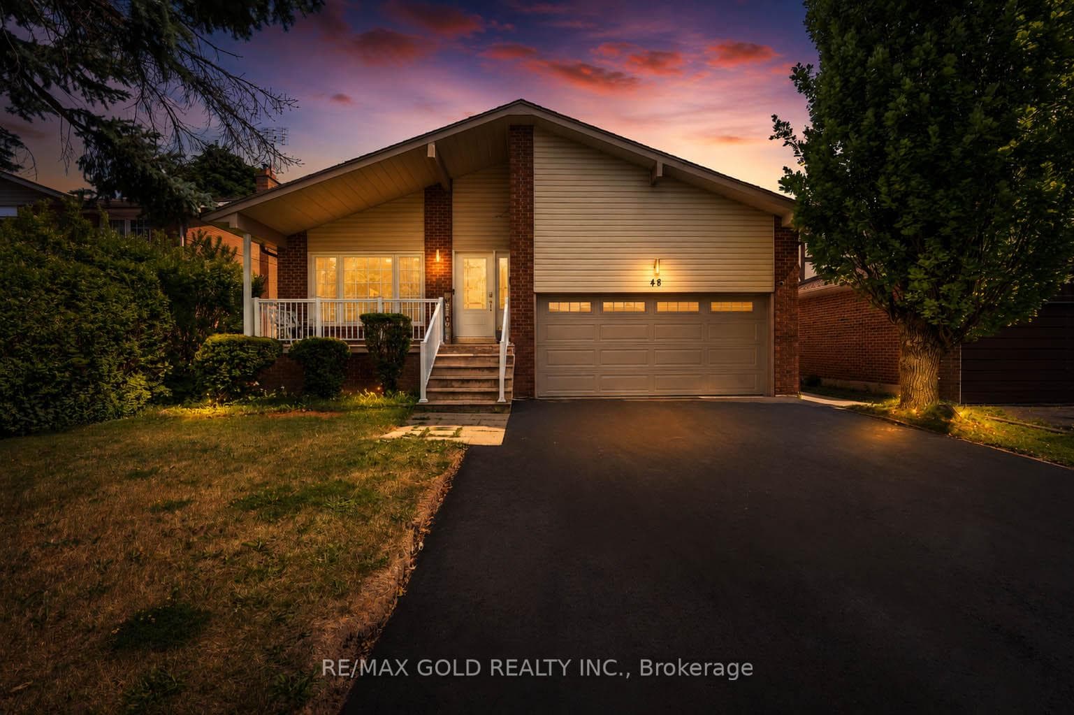 48 Maidstone Crescent photo 1