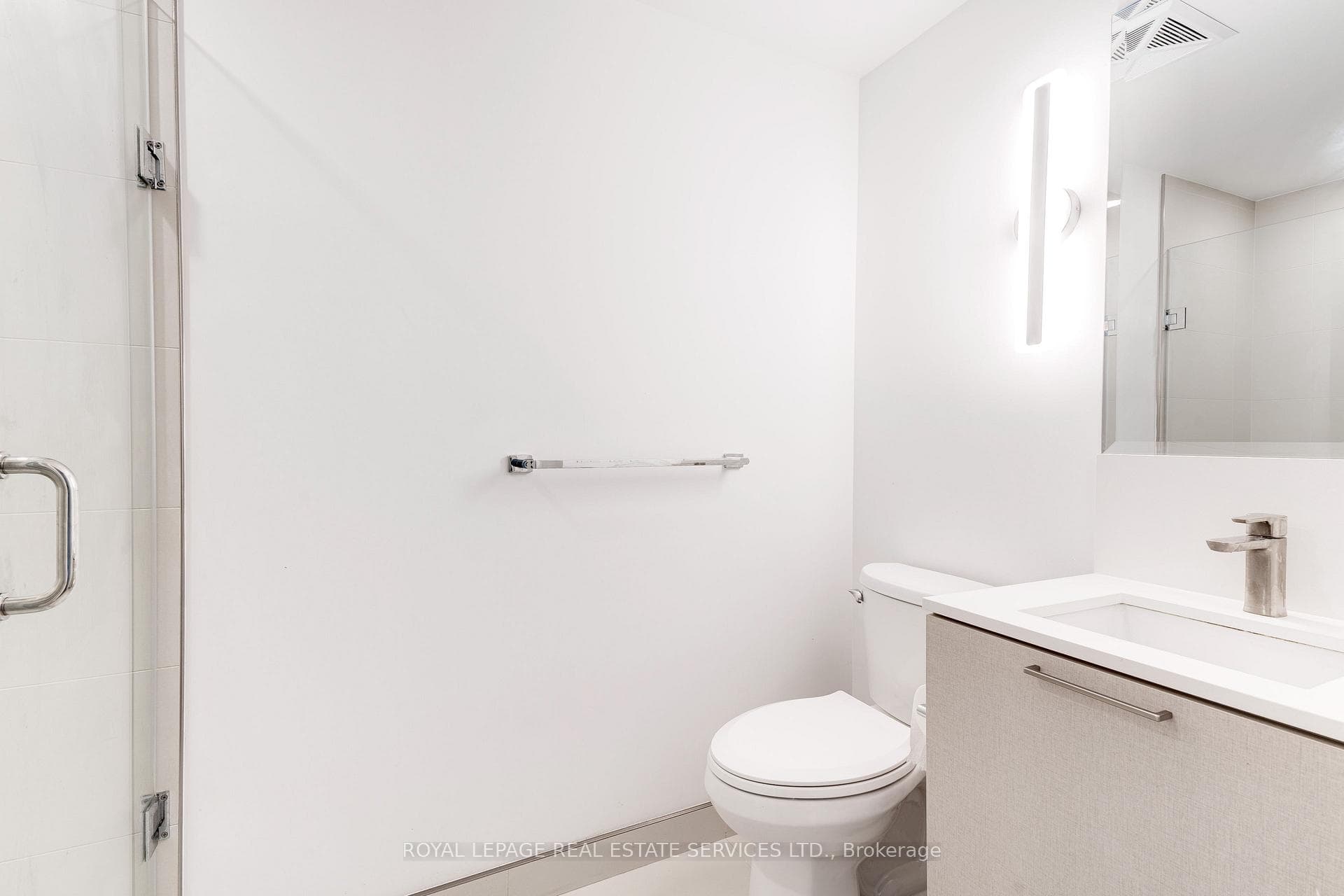 19 Western Battery Road Unit 3508 photo 9