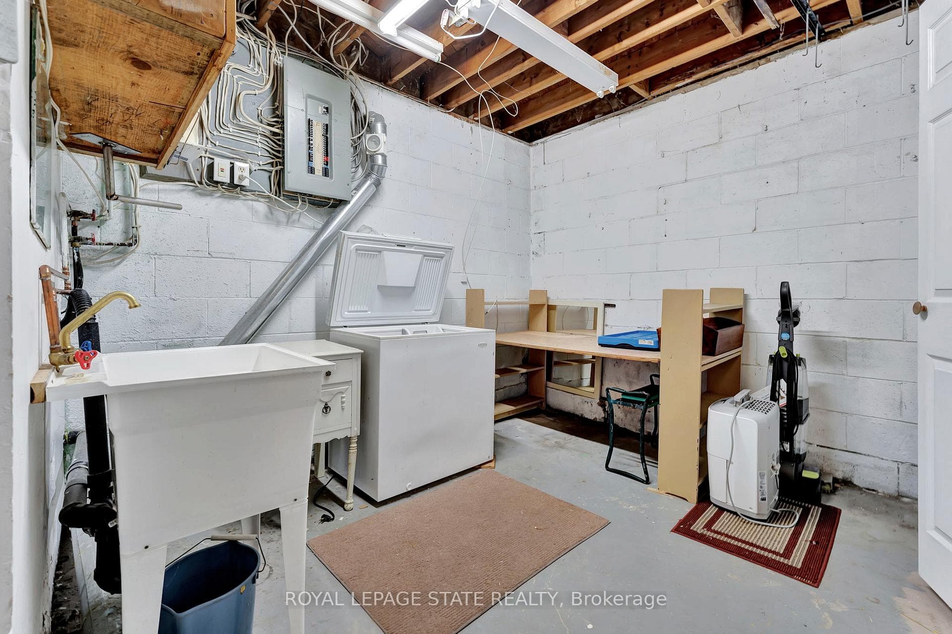 411 East 15th Street photo 23