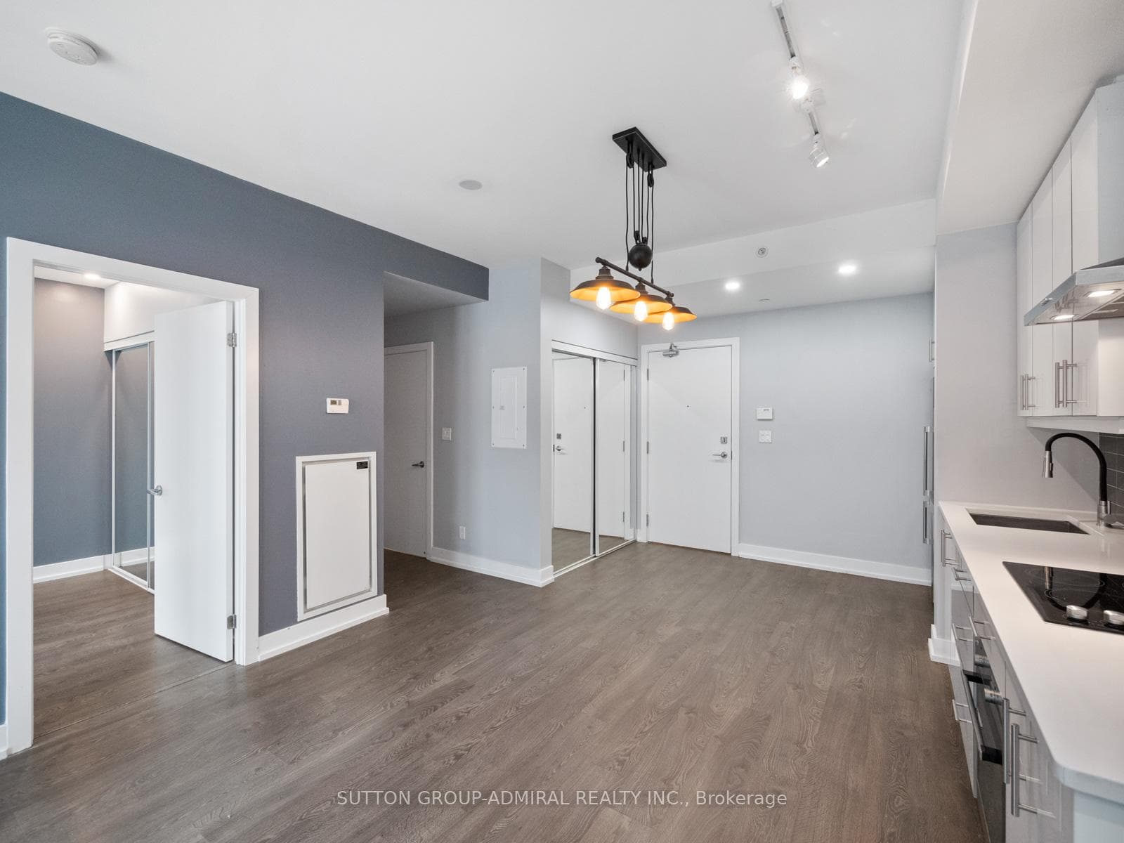 75 The Donway N/A Unit 102 photo 7