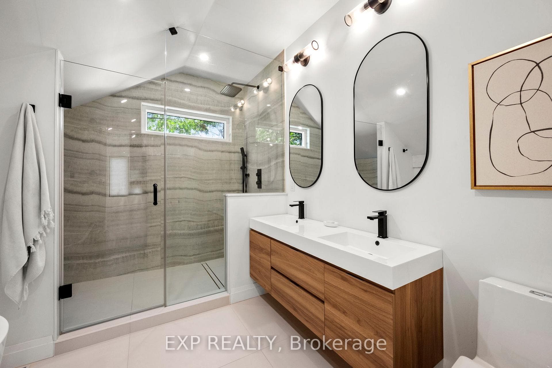 Primary ensuite modern finishes