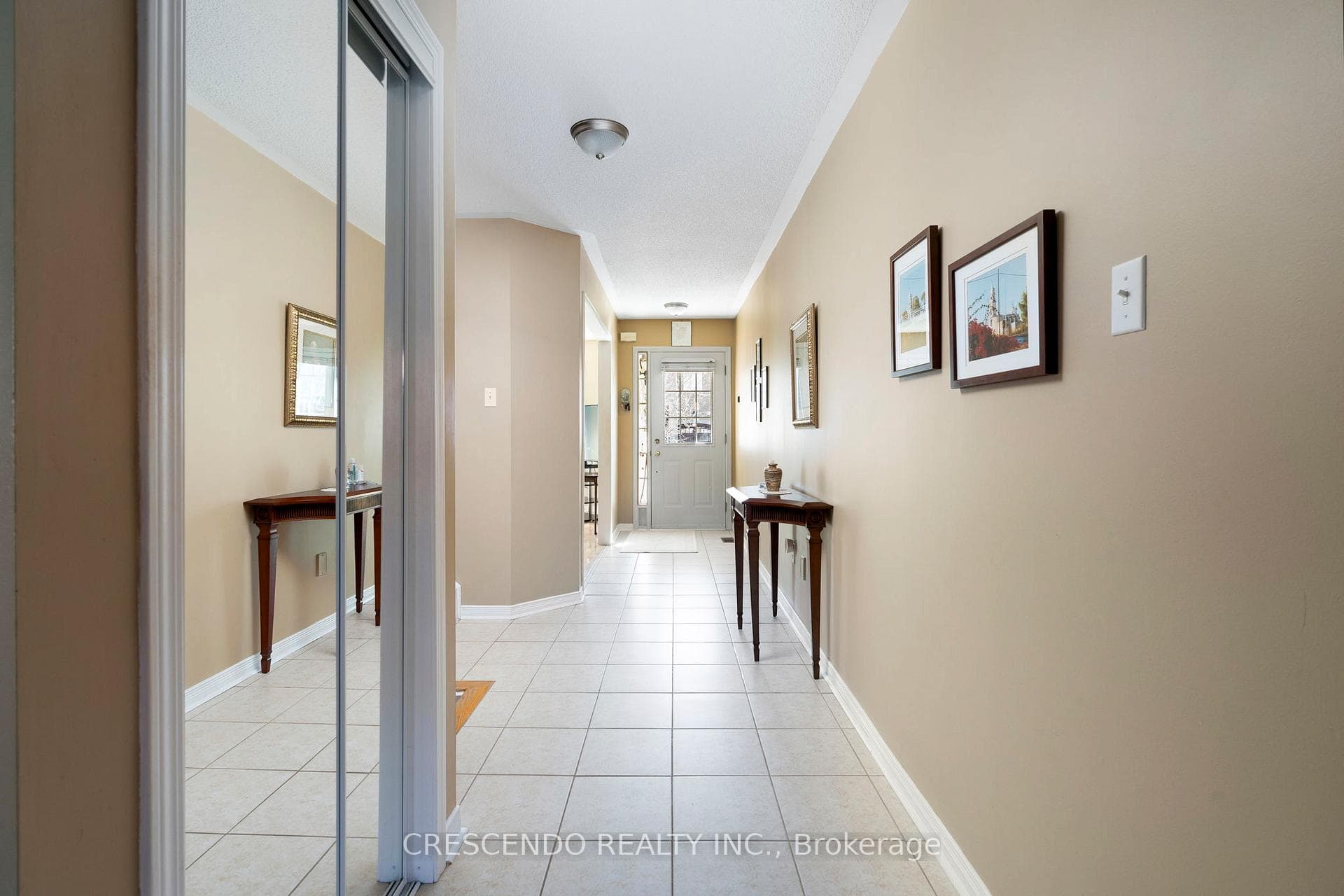 296 Marble Place photo 7