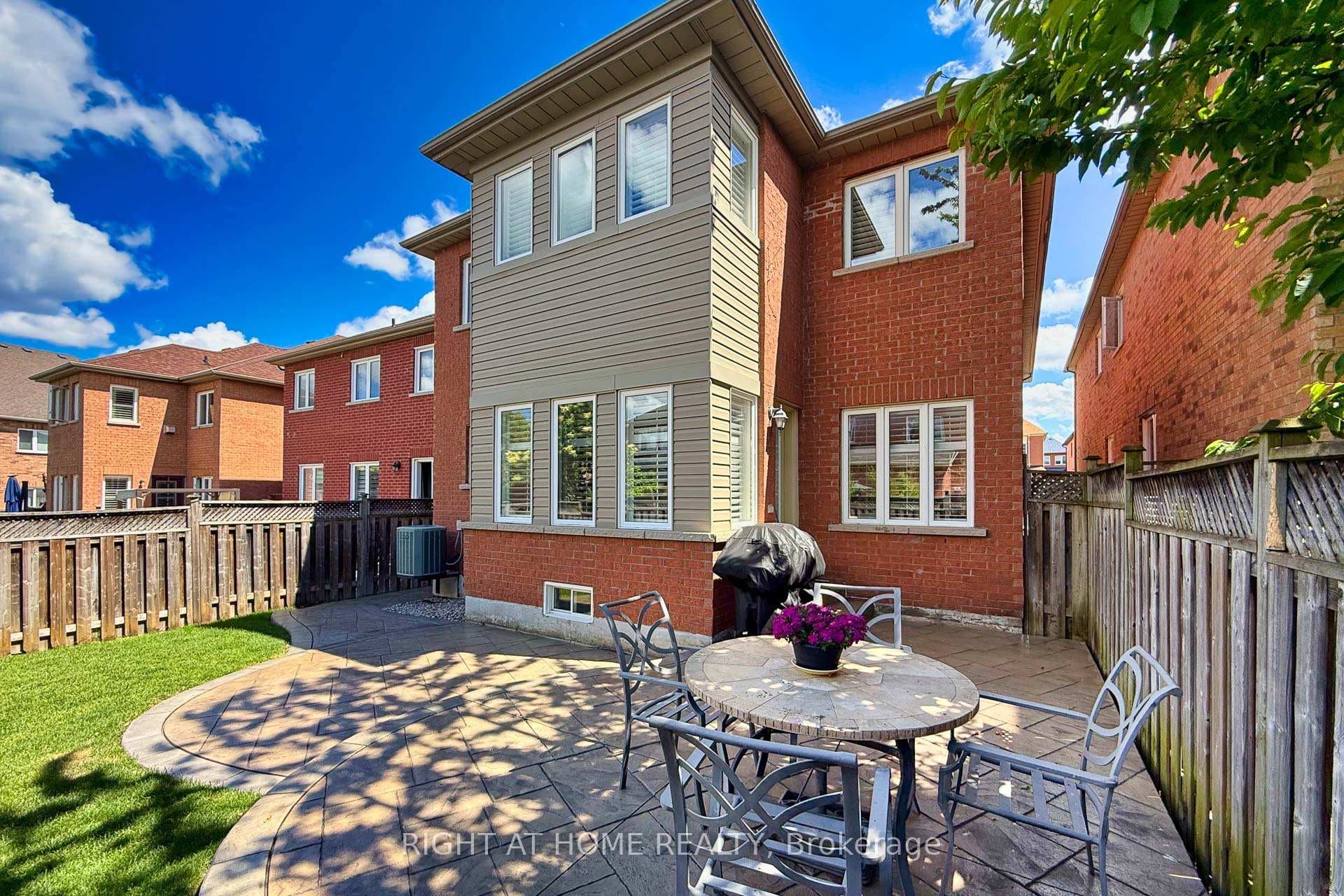 26 Ravel Drive photo 47