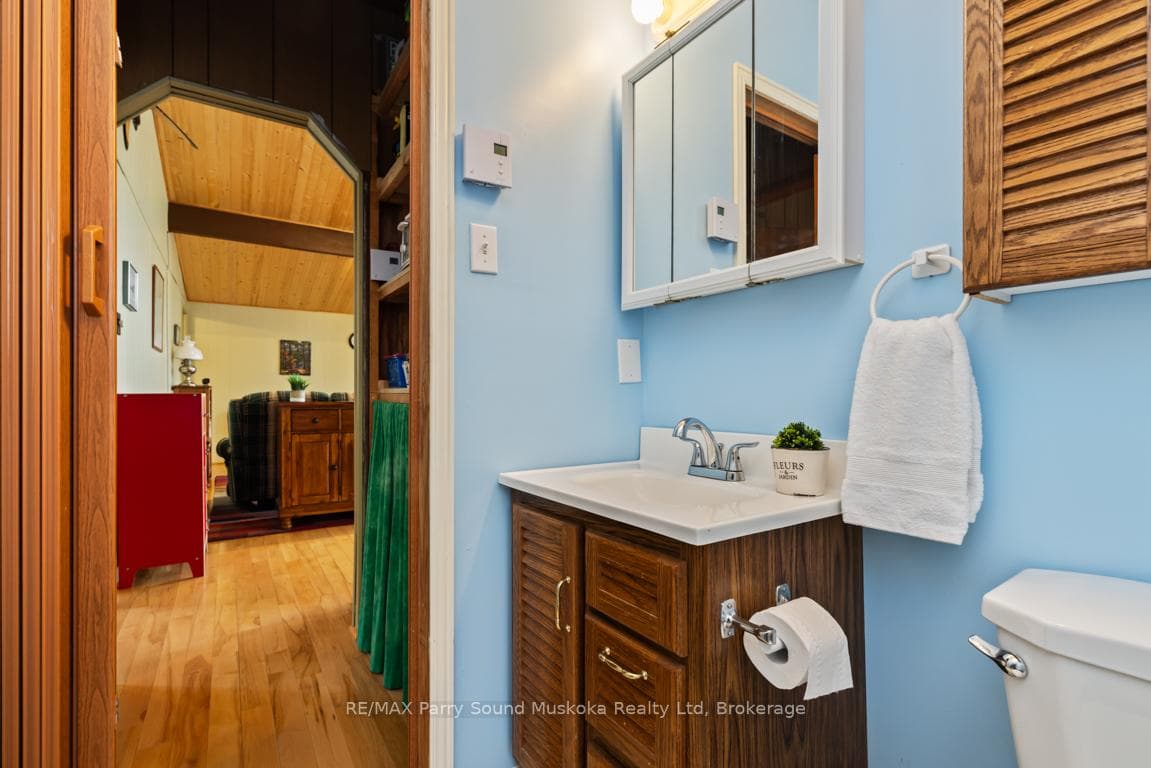 391 Salmon Lake Road photo 27