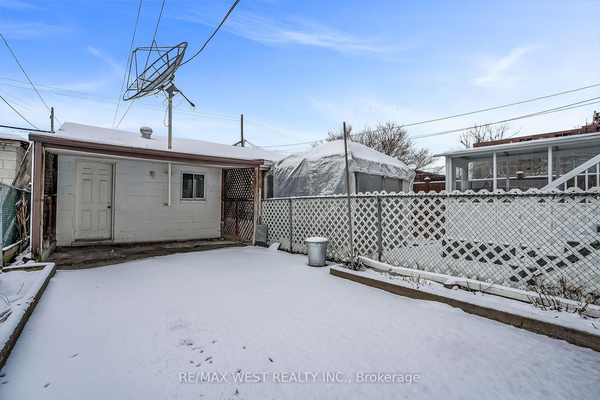 472 Symington Avenue photo 47