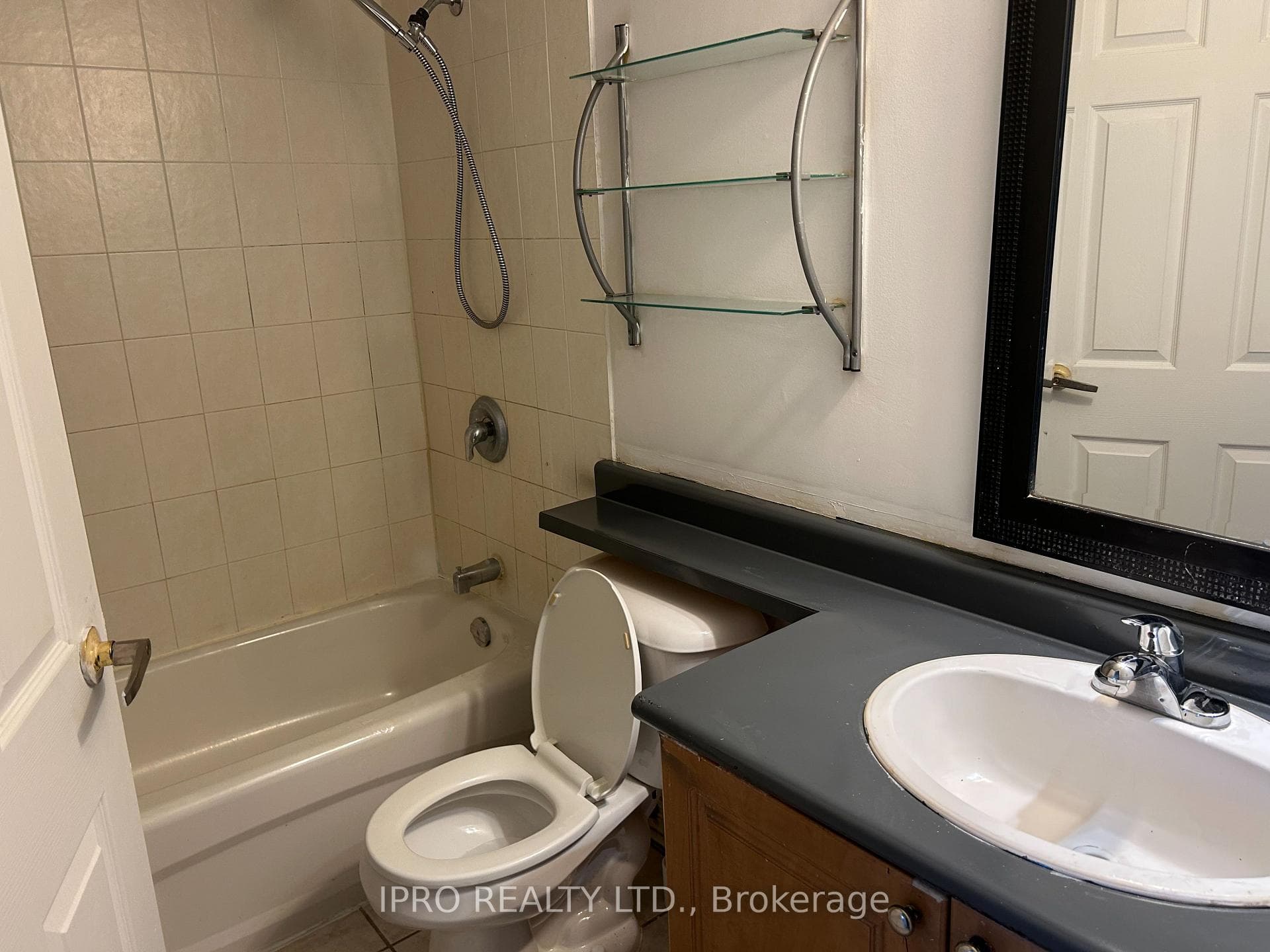 3501 Glen Erin Drive Unit 307 photo 8