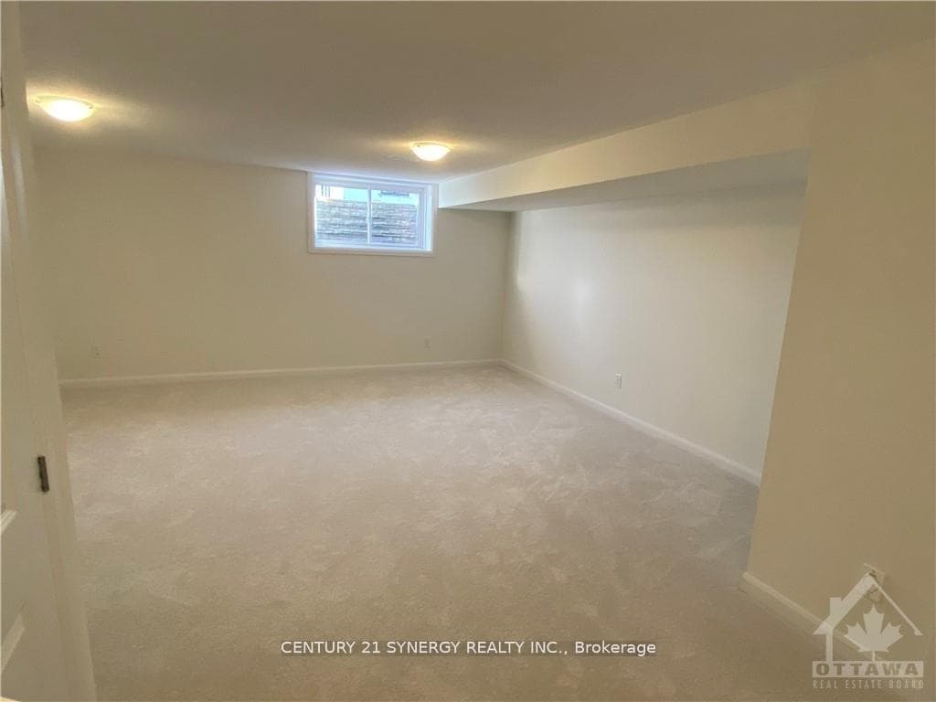 219 CLONRUSH Way photo 15