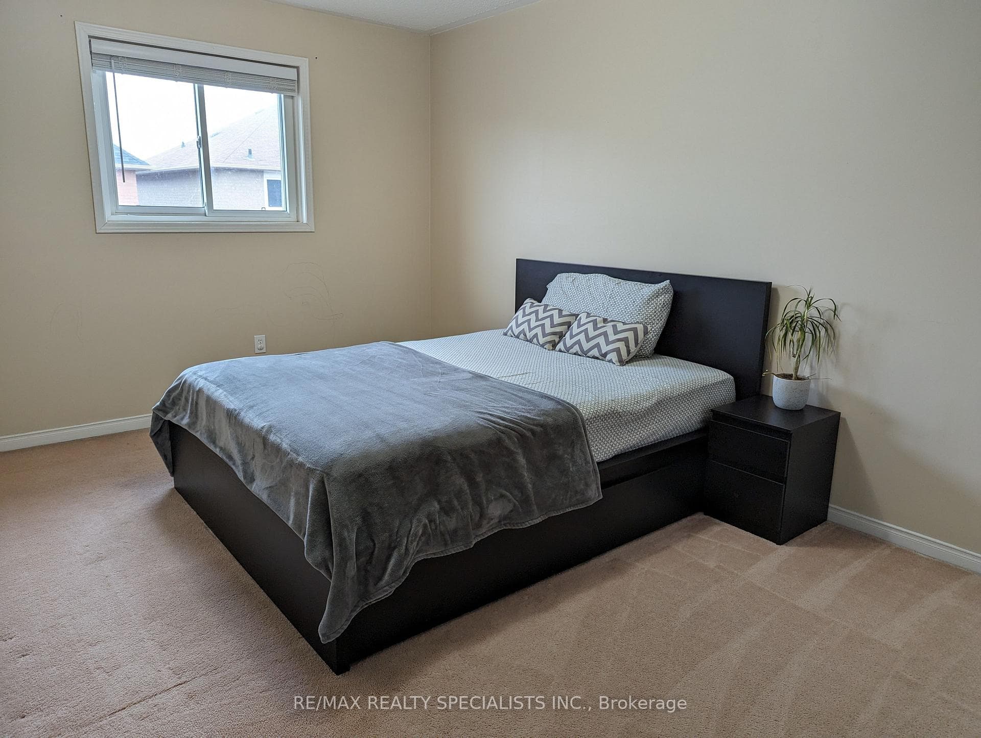 6923 Dillingwood Drive photo 15