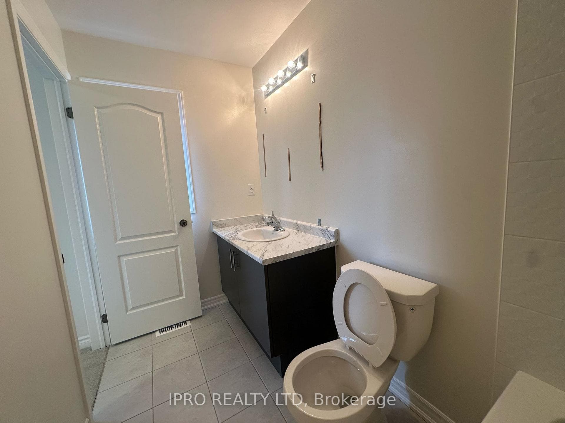 9 Lawrence D Pridham Avenue photo 26