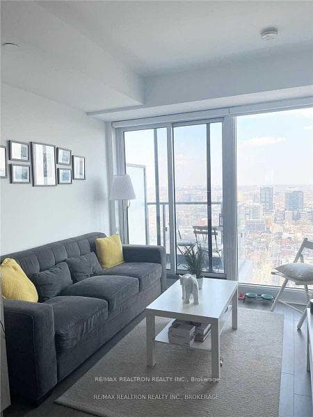 251 Jarvis Street Unit 3815 photo 5