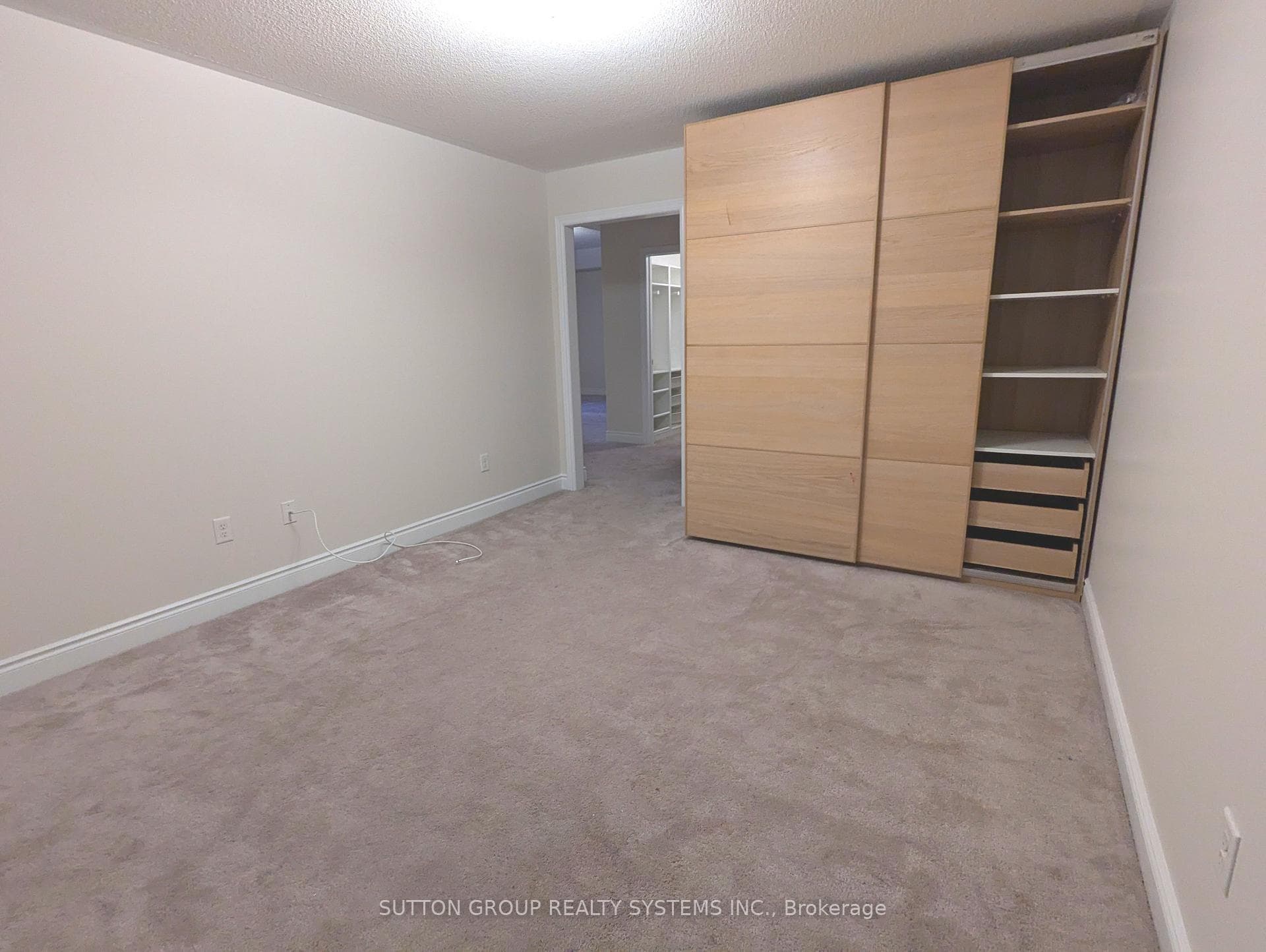 Accessory room with Pr Br
