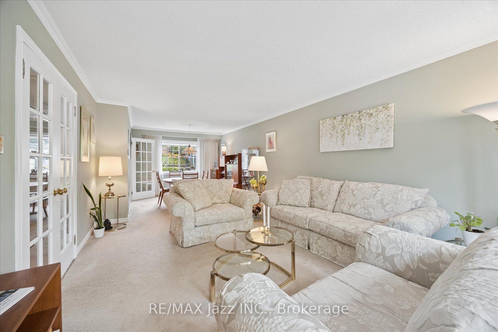 38 Trinity Crescent photo 5