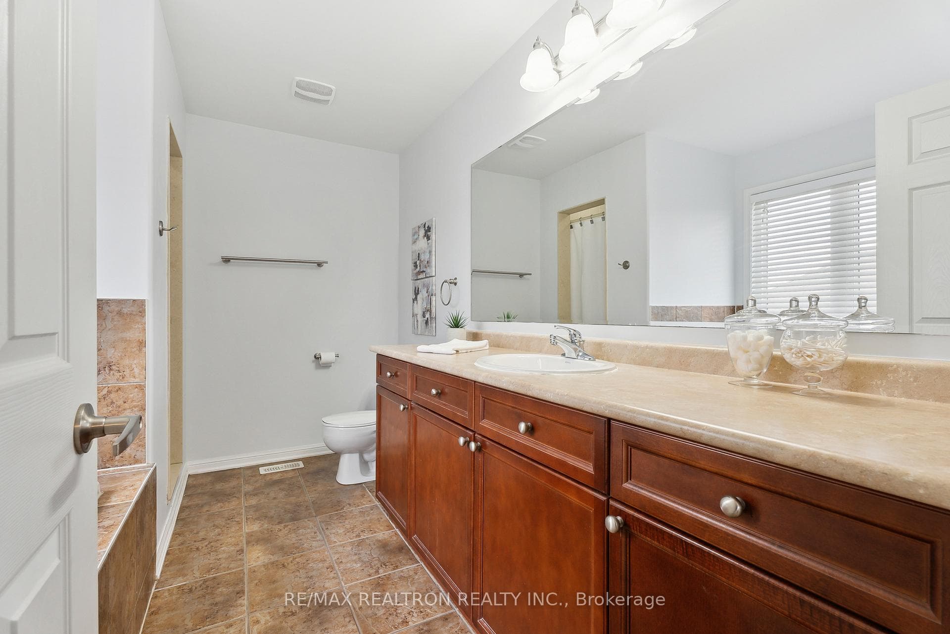 49 Mae Brooks Drive photo 20