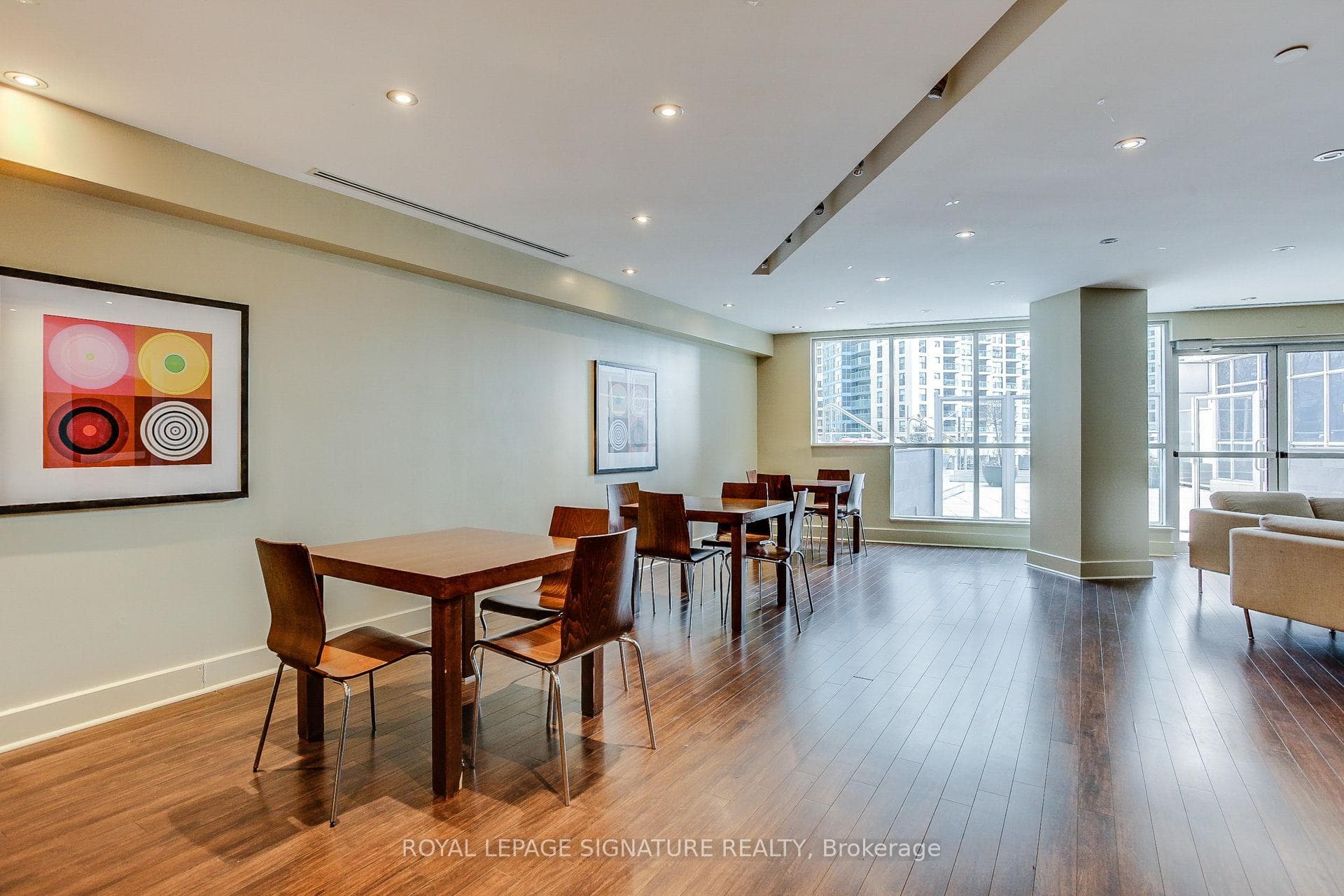 208 Queens Quay Unit 3107 photo 40