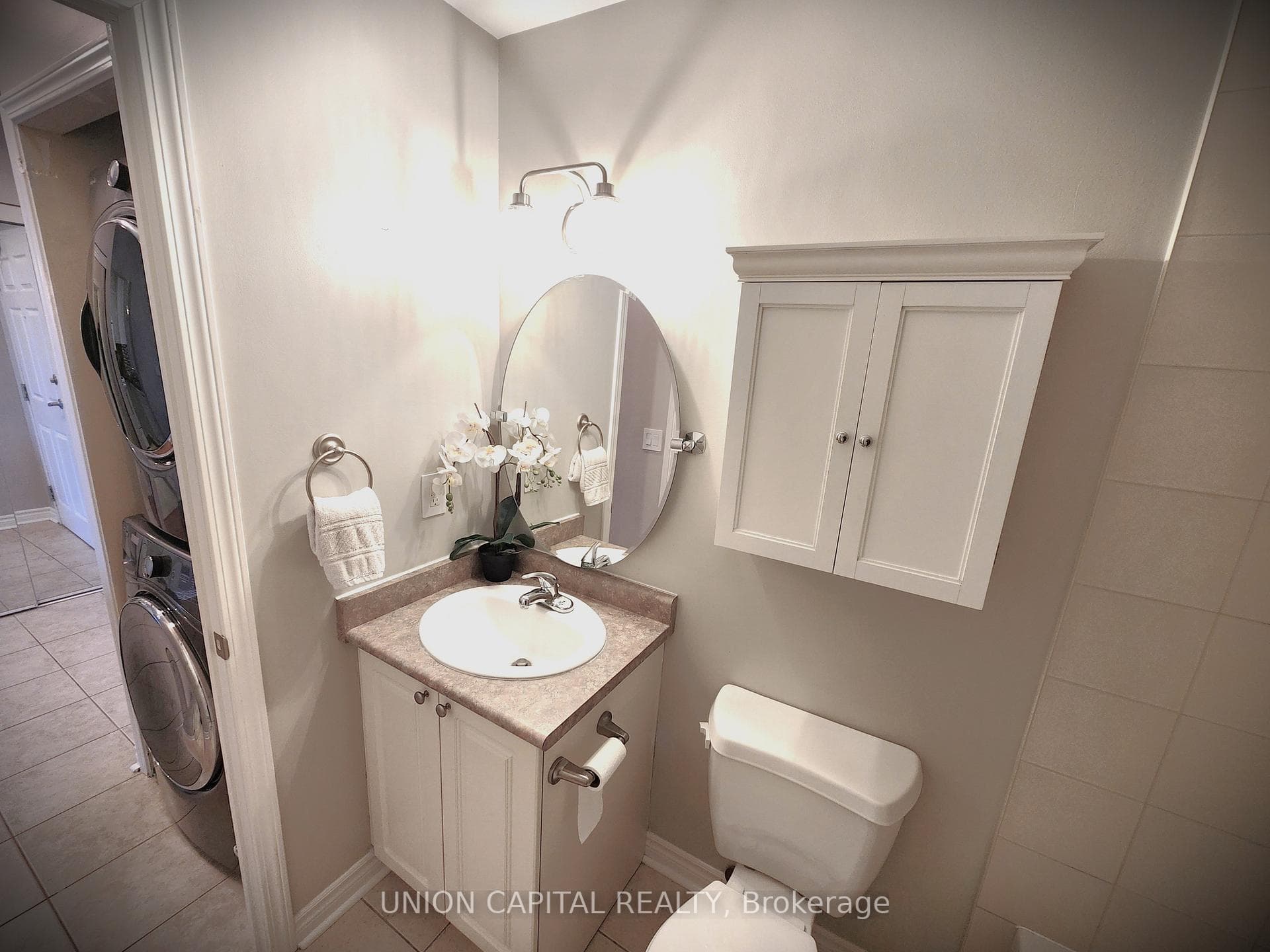 15450 YONGE Street Unit 305 photo 24