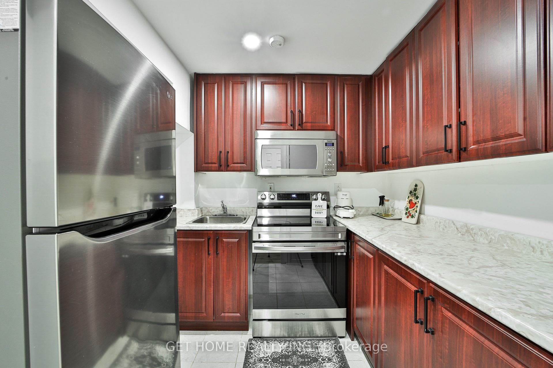 49 Mccrimmon Crescent photo 27