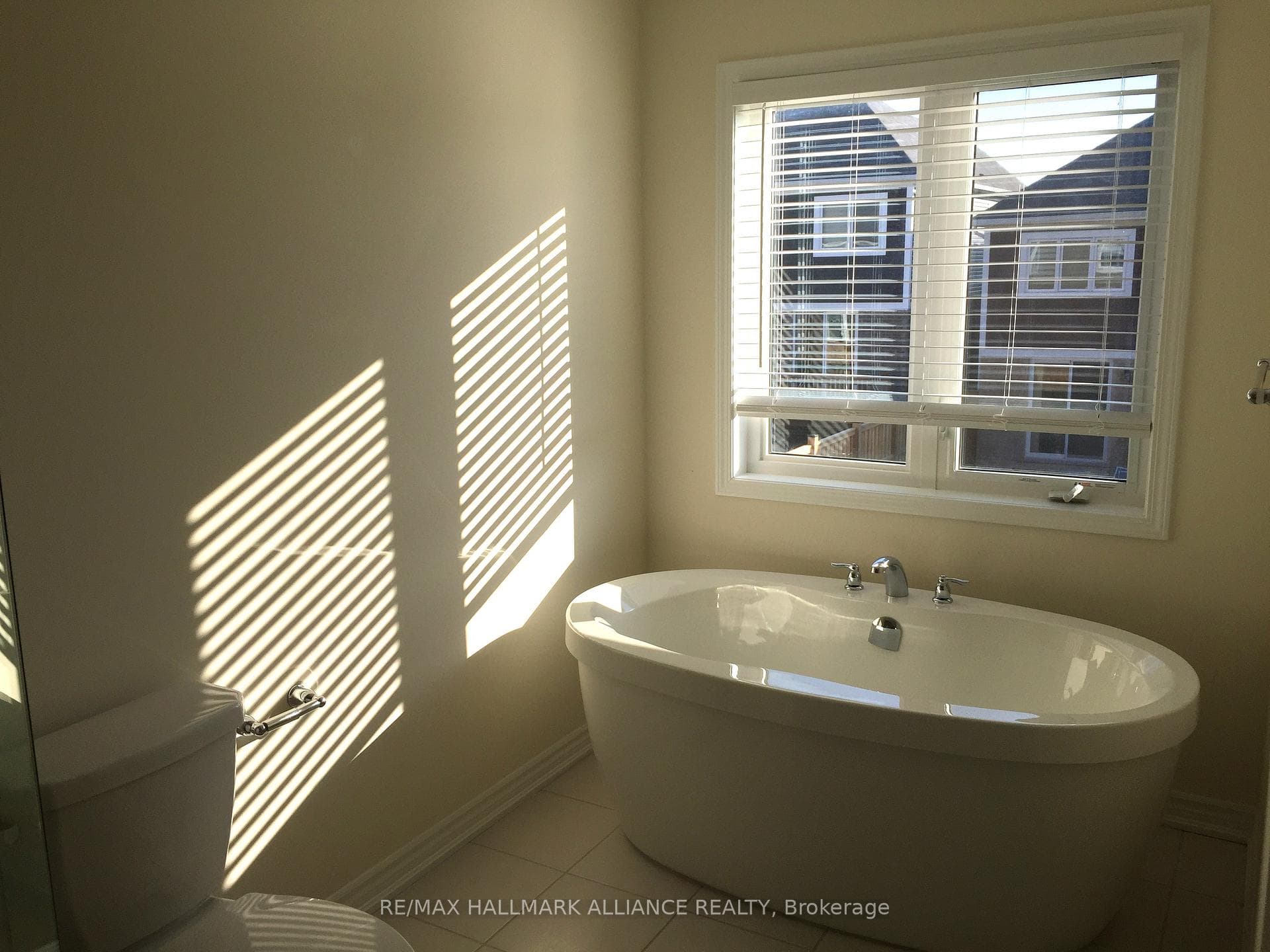 28 Wannamaker Crescent photo 9