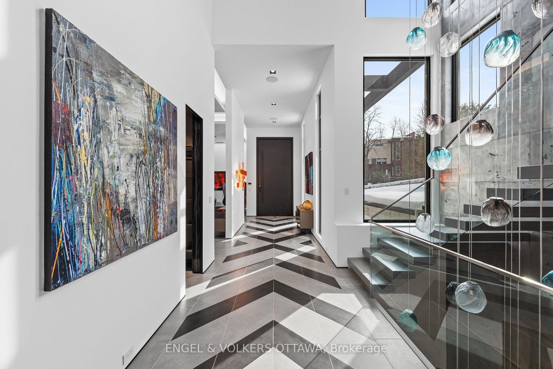 1 Delong Drive photo 4