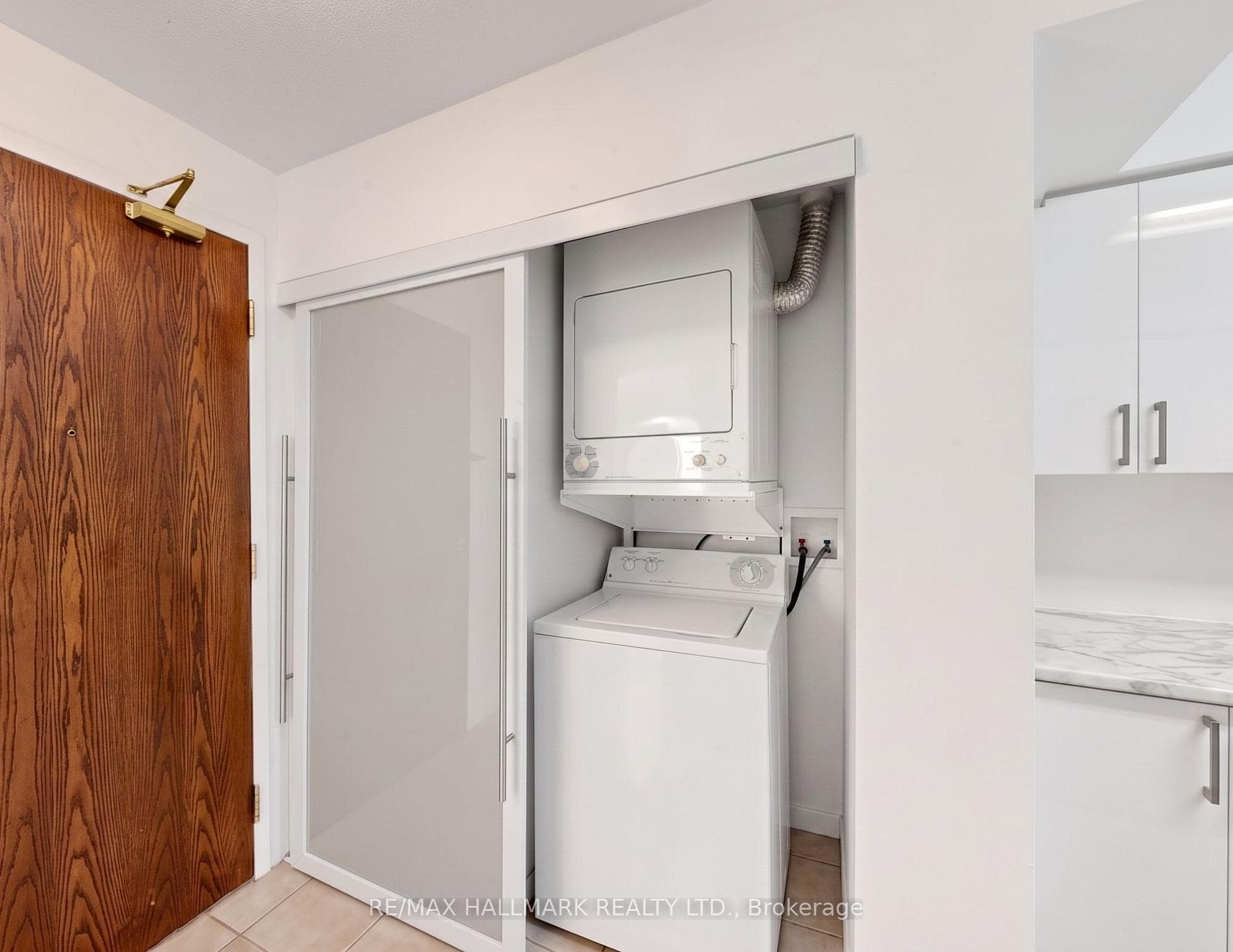 3 Ellesmere Street Unit 106 photo 12
