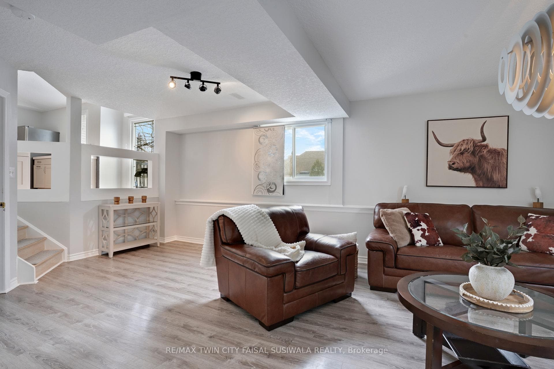 158 Mcmeeken Drive photo 23
