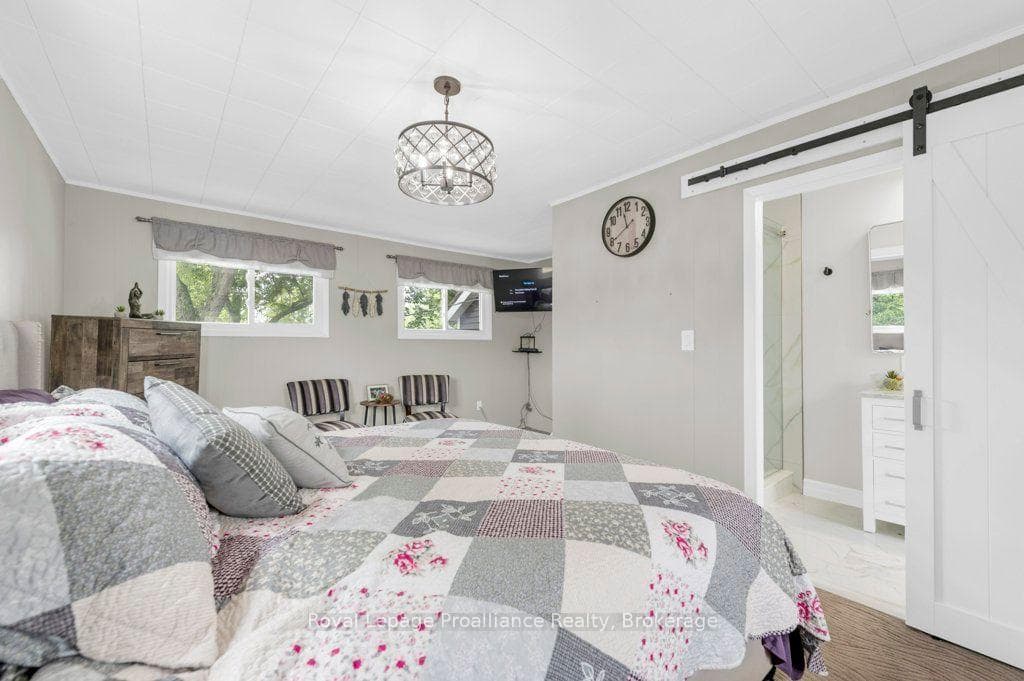 425 Rosebush Road photo 24