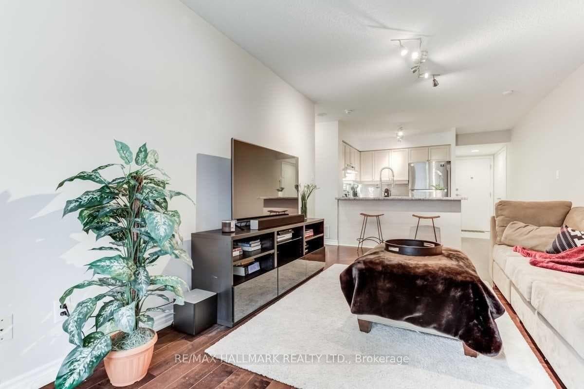 1 Rean Drive Unit 104 photo 5