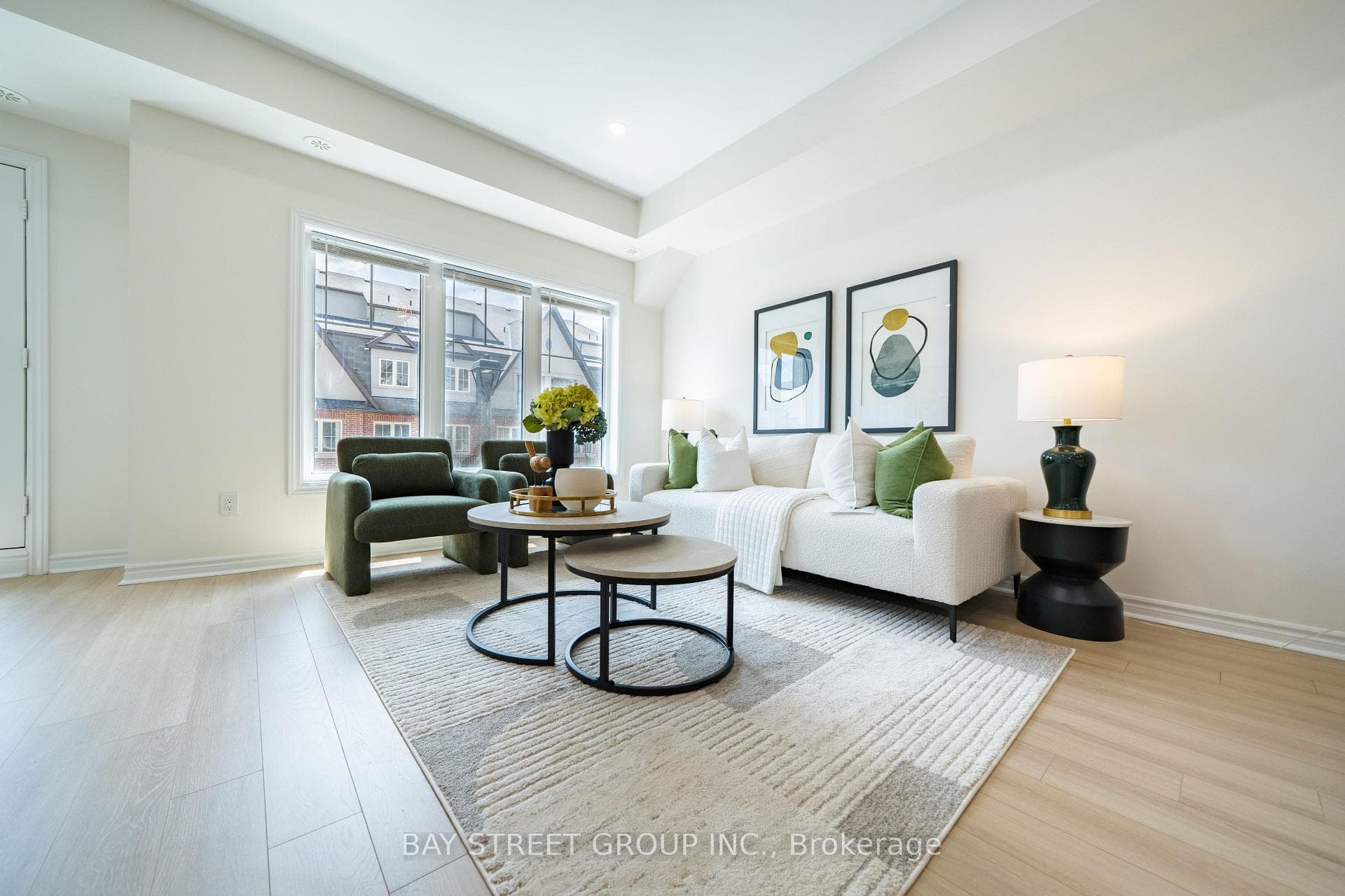 15 Eaton Park Lane Unit 27 photo 6