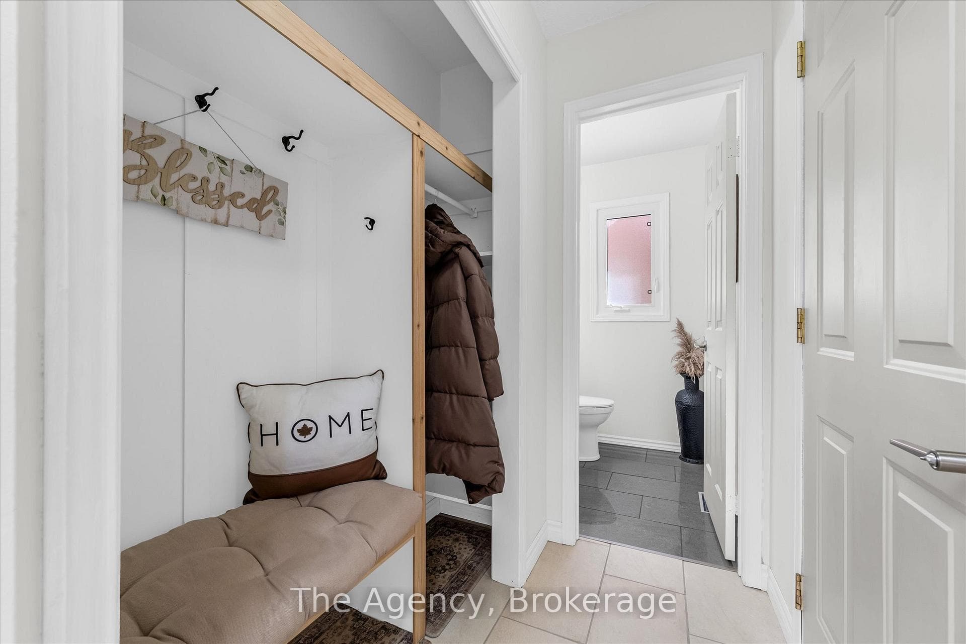 137 Northwood Drive photo 6