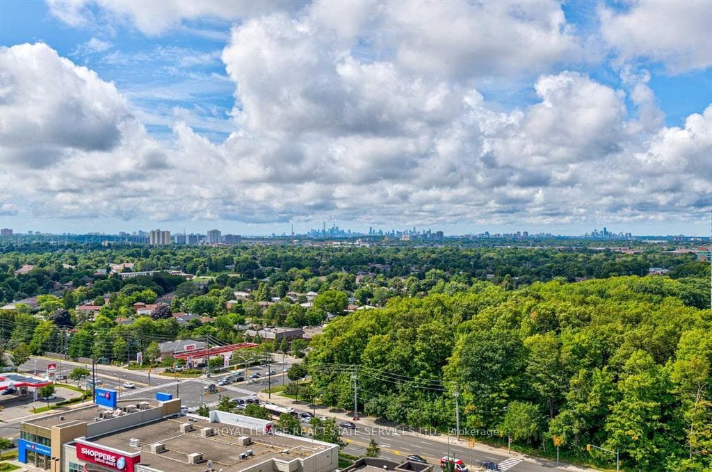 88 Grangeway Avenue Unit 2501 photo 15