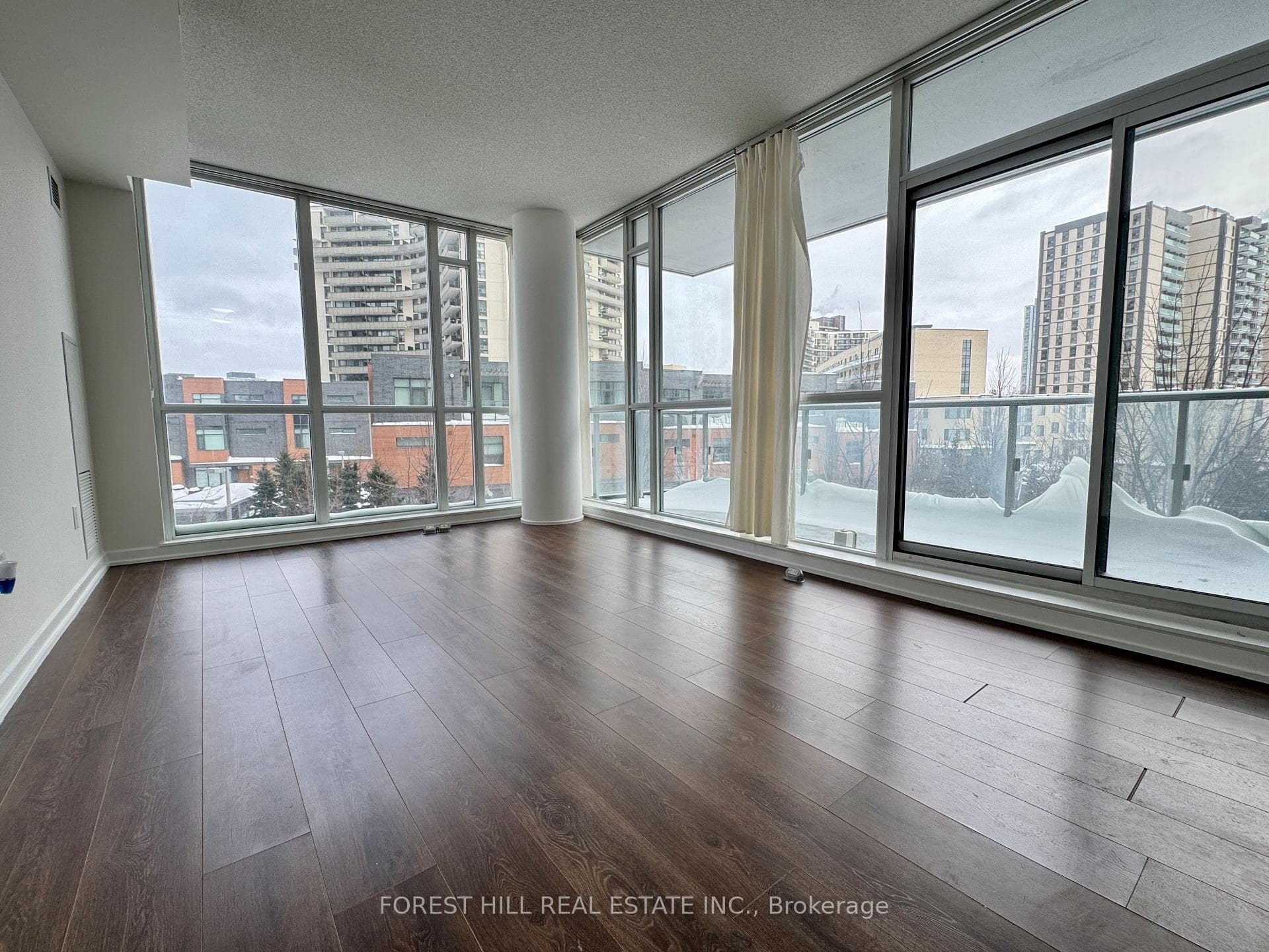 62 Forest Manor Road Unit 203 photo 1