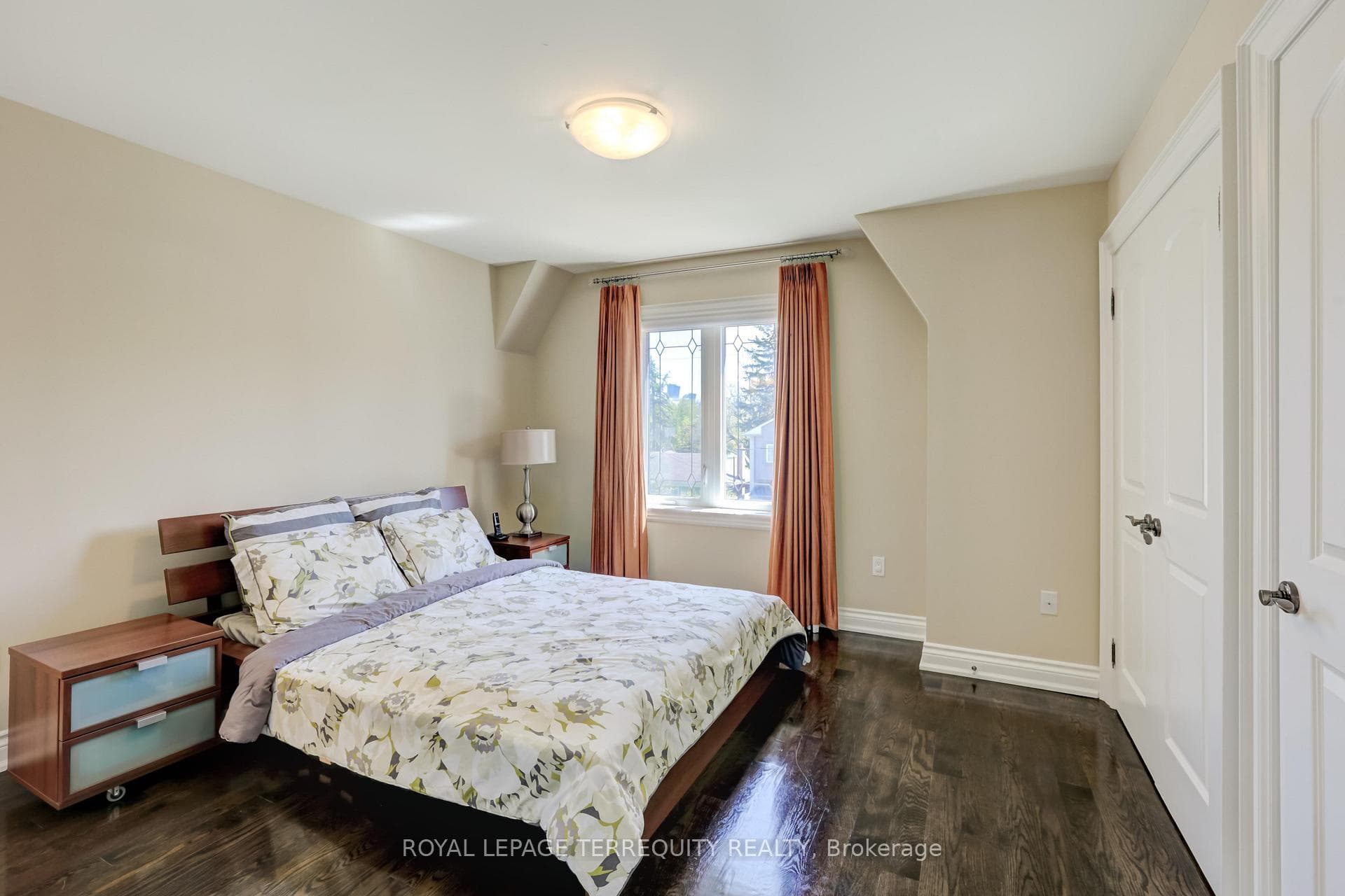 222 Horsham Avenue photo 22