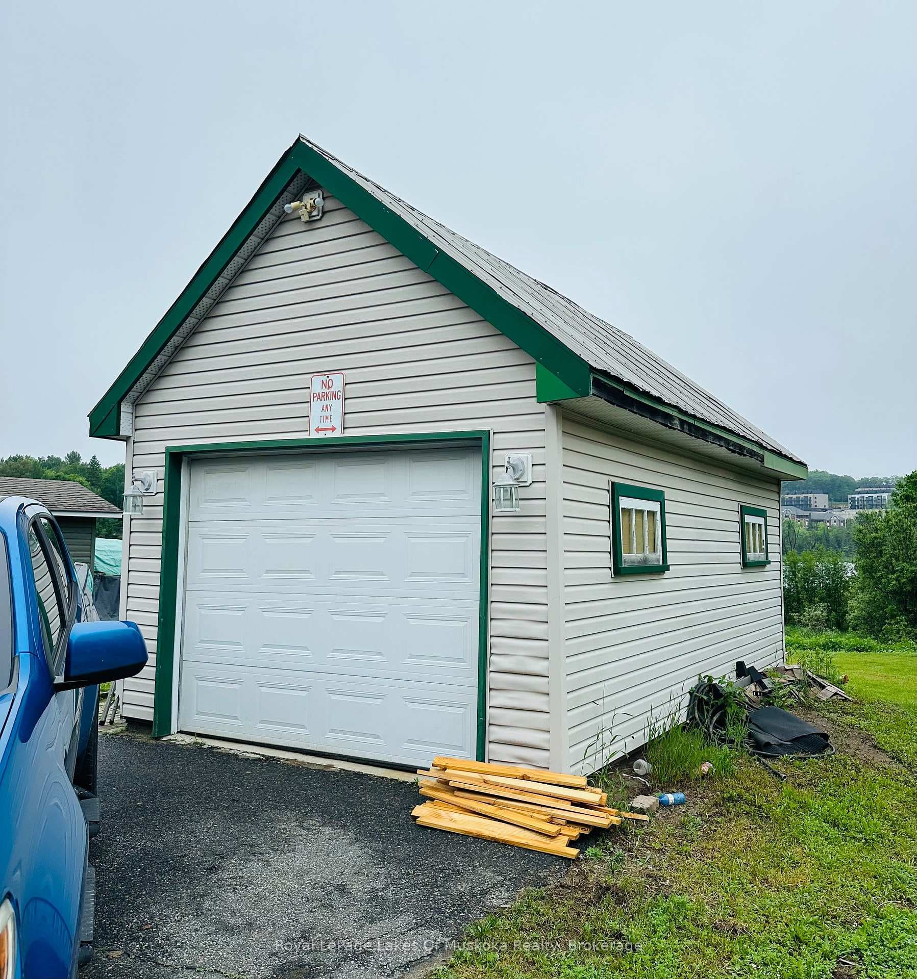 104 Brunel Road photo 4