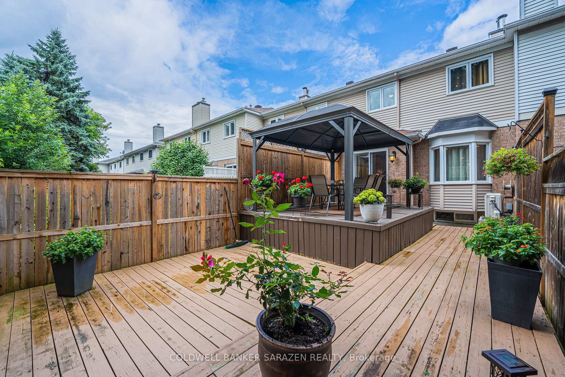108 Ashpark Crescent photo 18