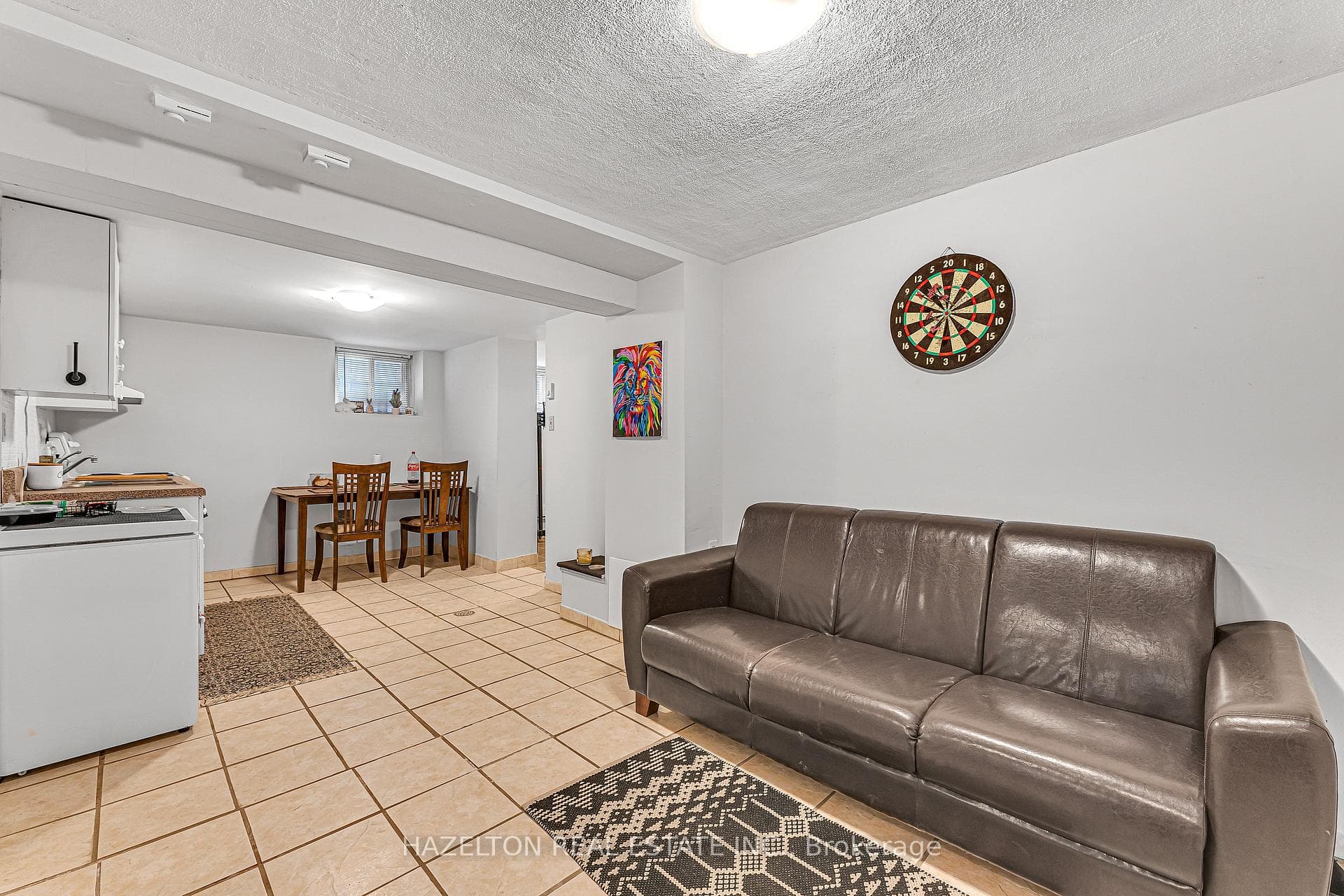 286 Runnymede Road photo 10