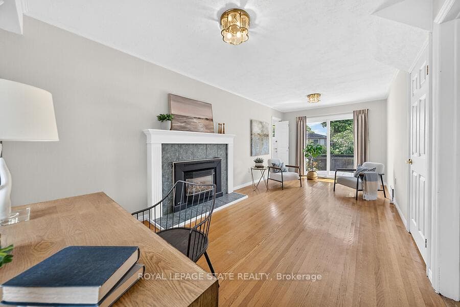 7 Elizabeth Court photo 24