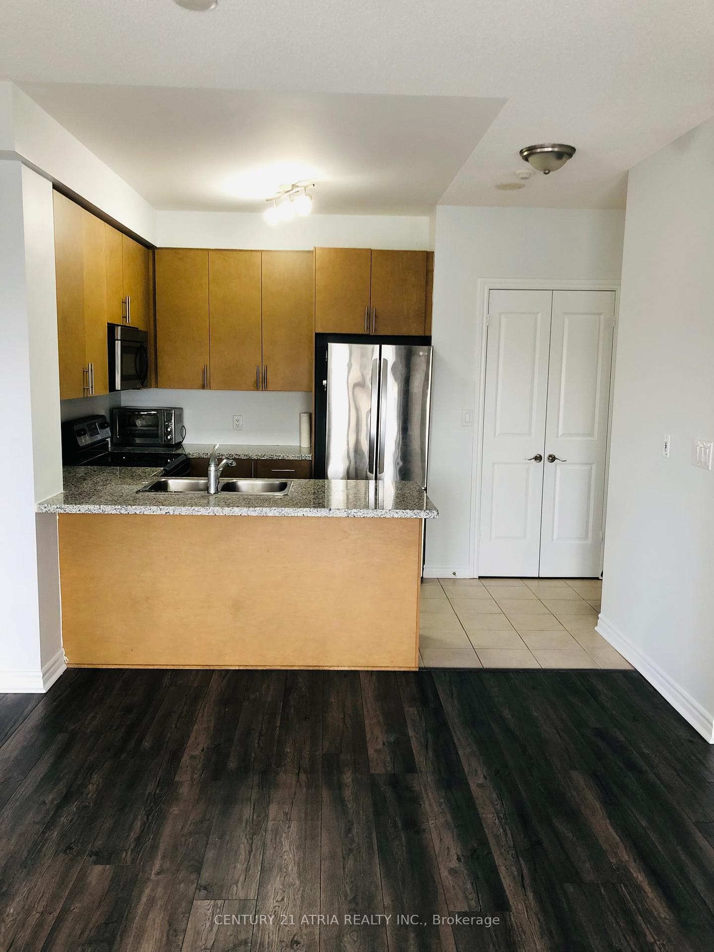 133 Wynford Drive Unit 501 photo 4