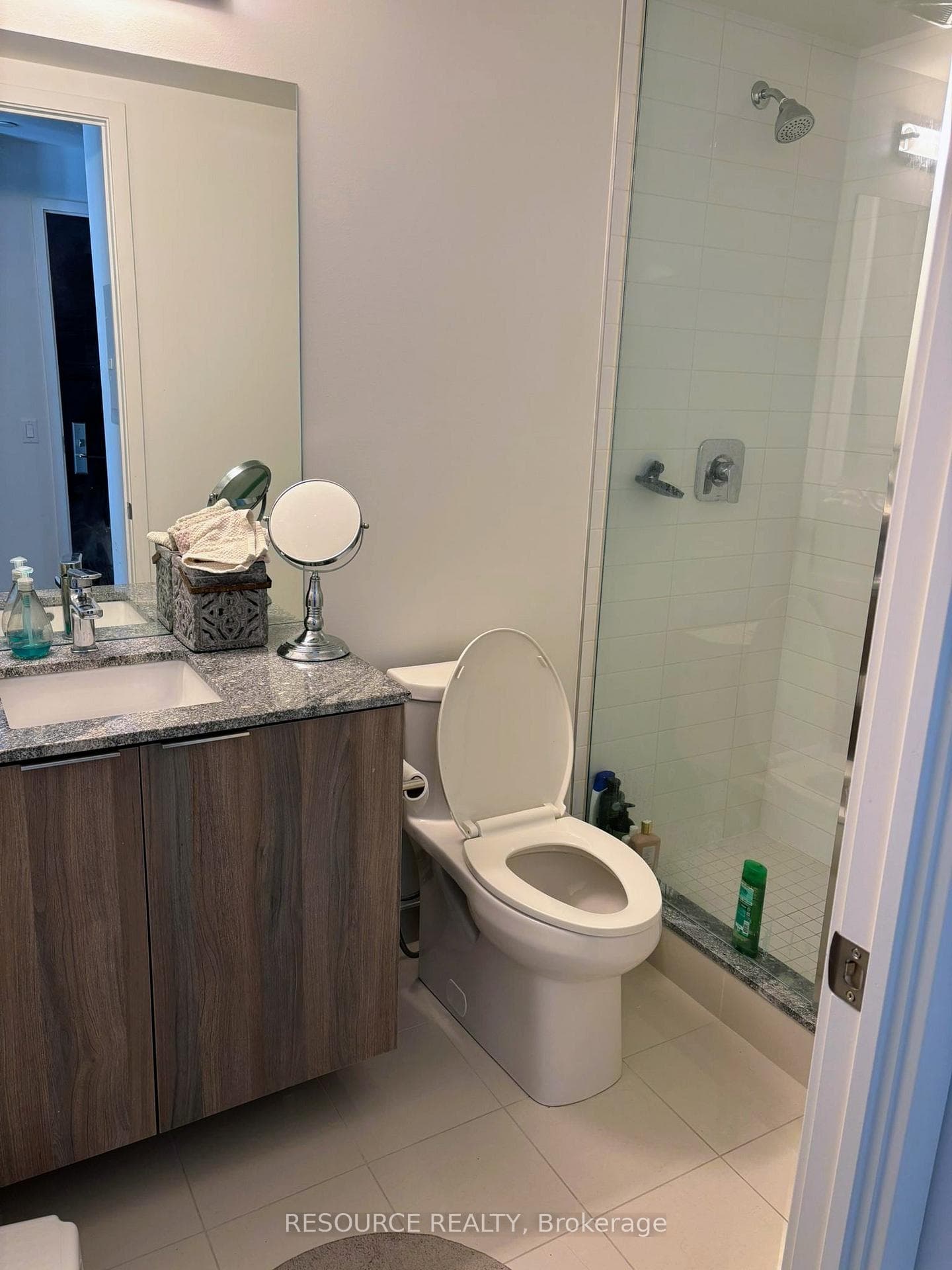 158 Front Street Unit 1708 photo 8
