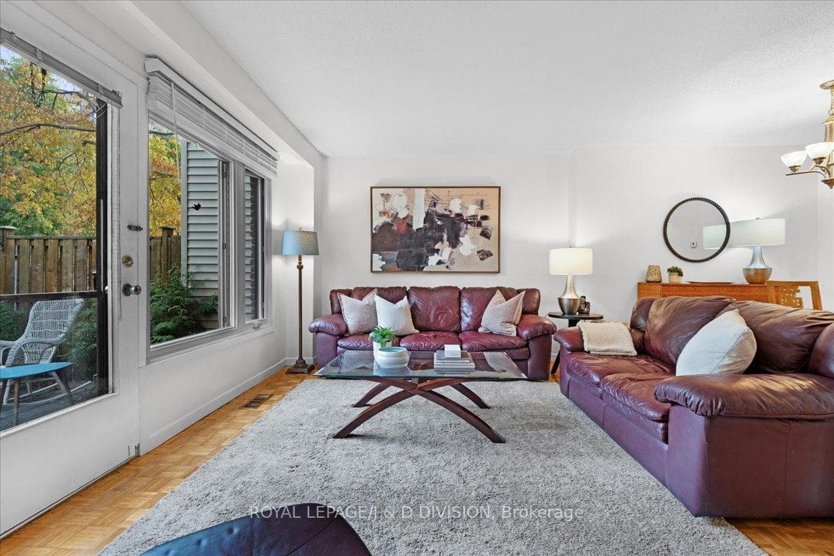 189 Springhead Gardens Unit 61 photo 11