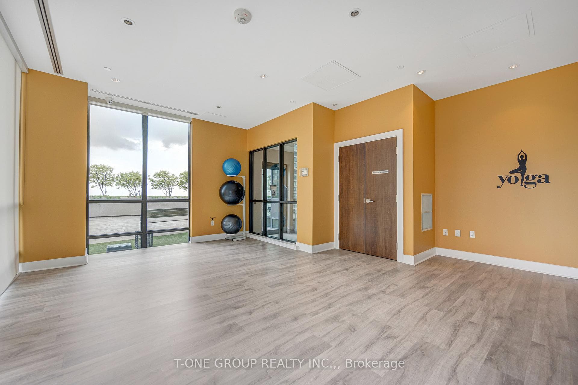 3975 Grand Park Drive Unit 801 photo 47