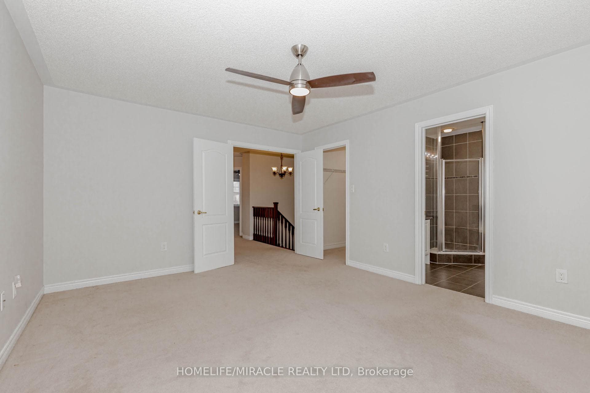 488 Landsborough Avenue photo 22