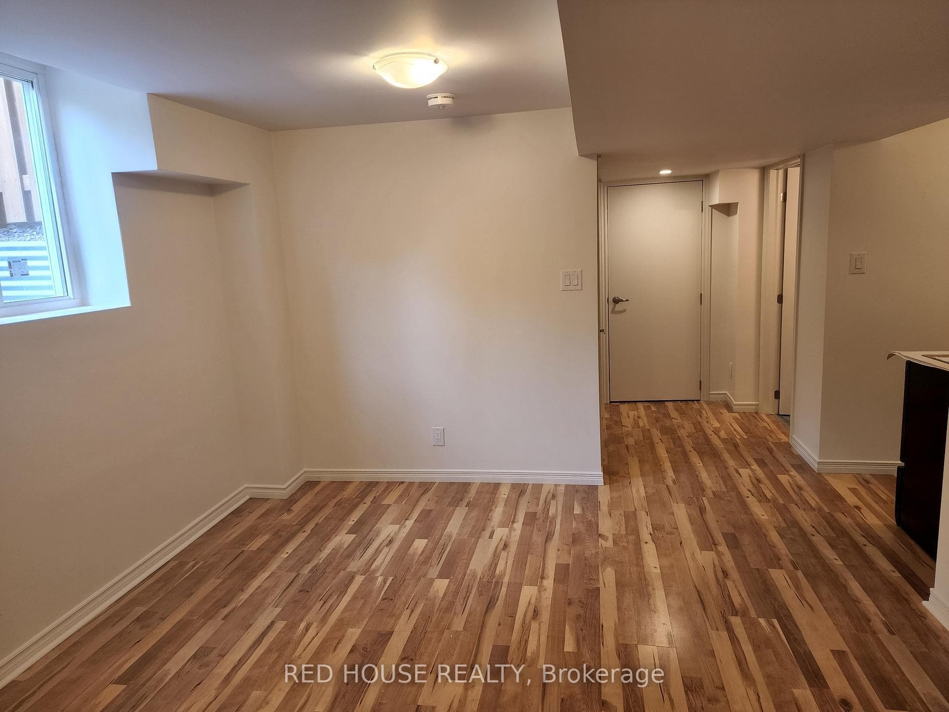 21B South Balsam Street photo 7
