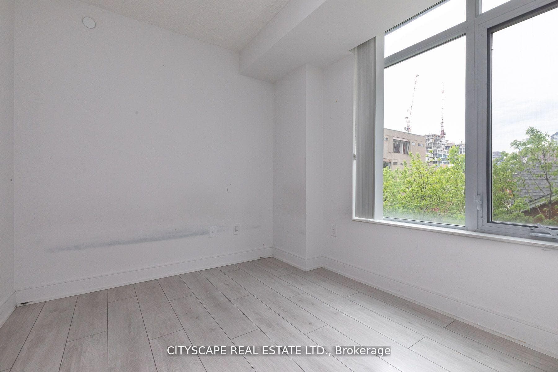 525 Adelaide Street Unit 315 photo 10